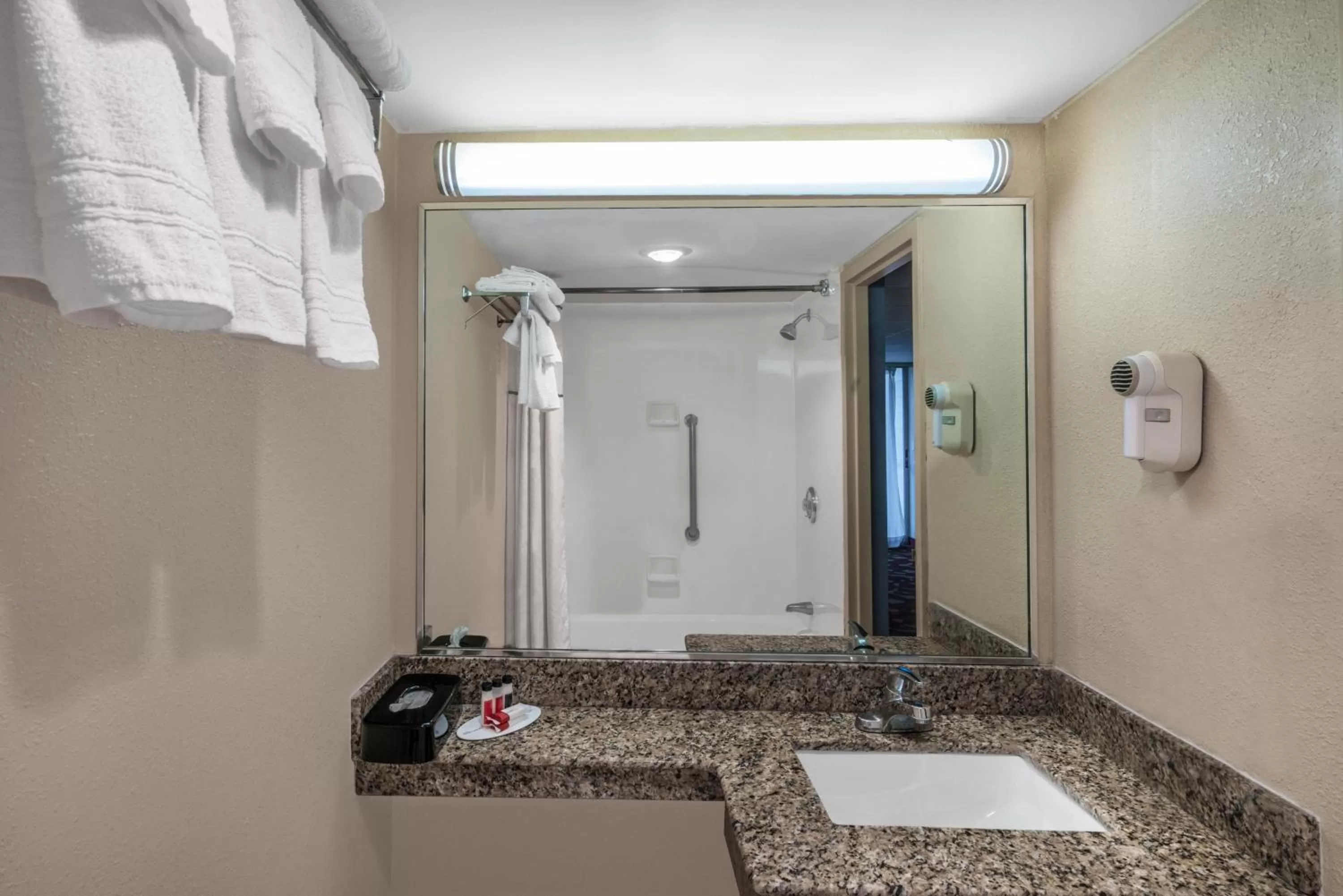 Bathroom in Days Inn By Wyndham Carlisle North