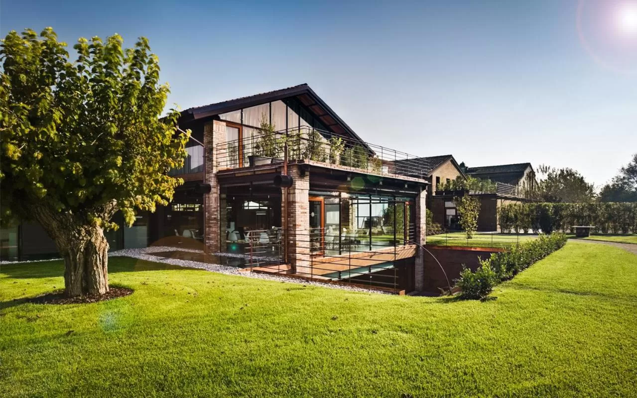 Facade/entrance in Il Tesoro Living Resort