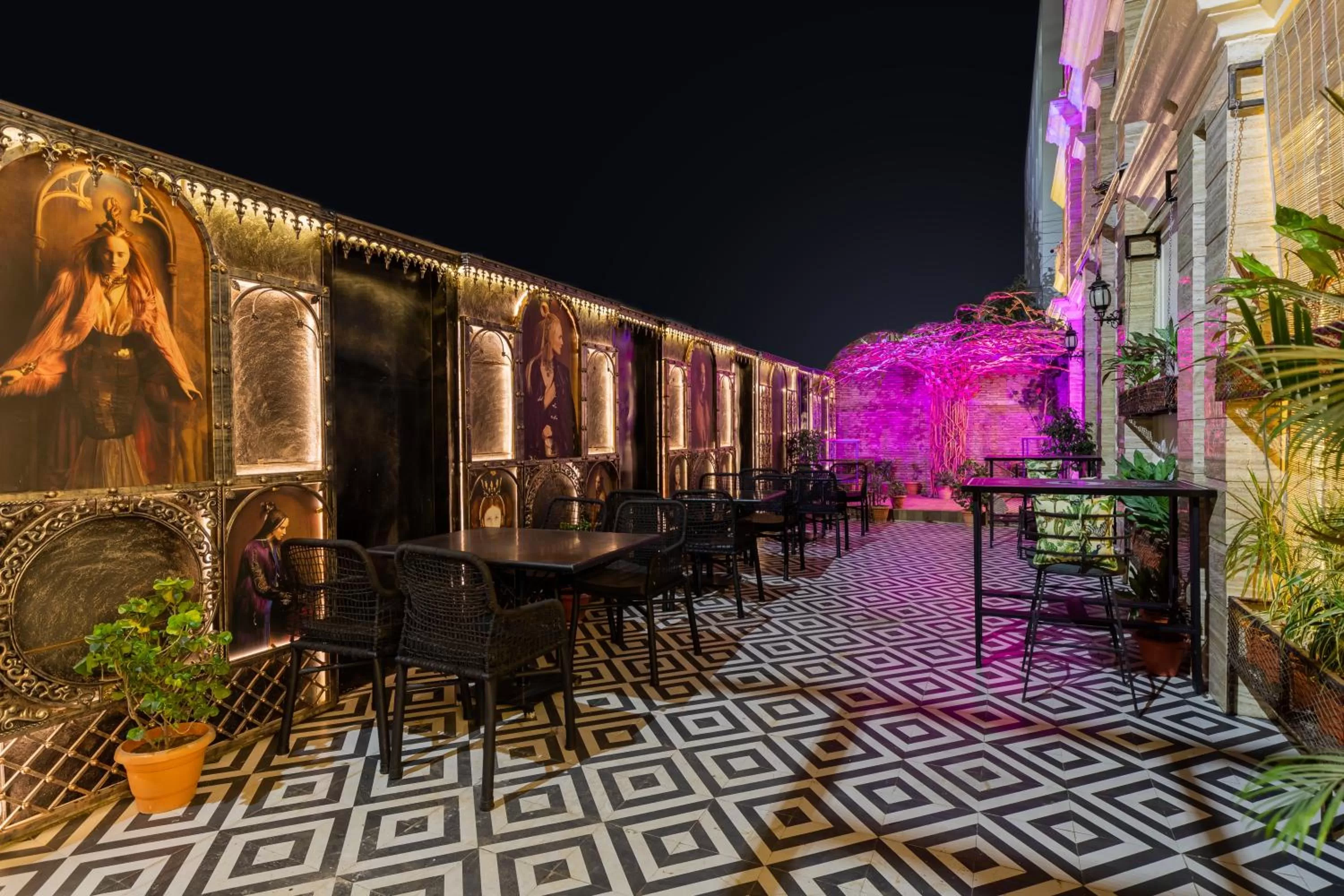 Restaurant/places to eat in The Grand Shaurya