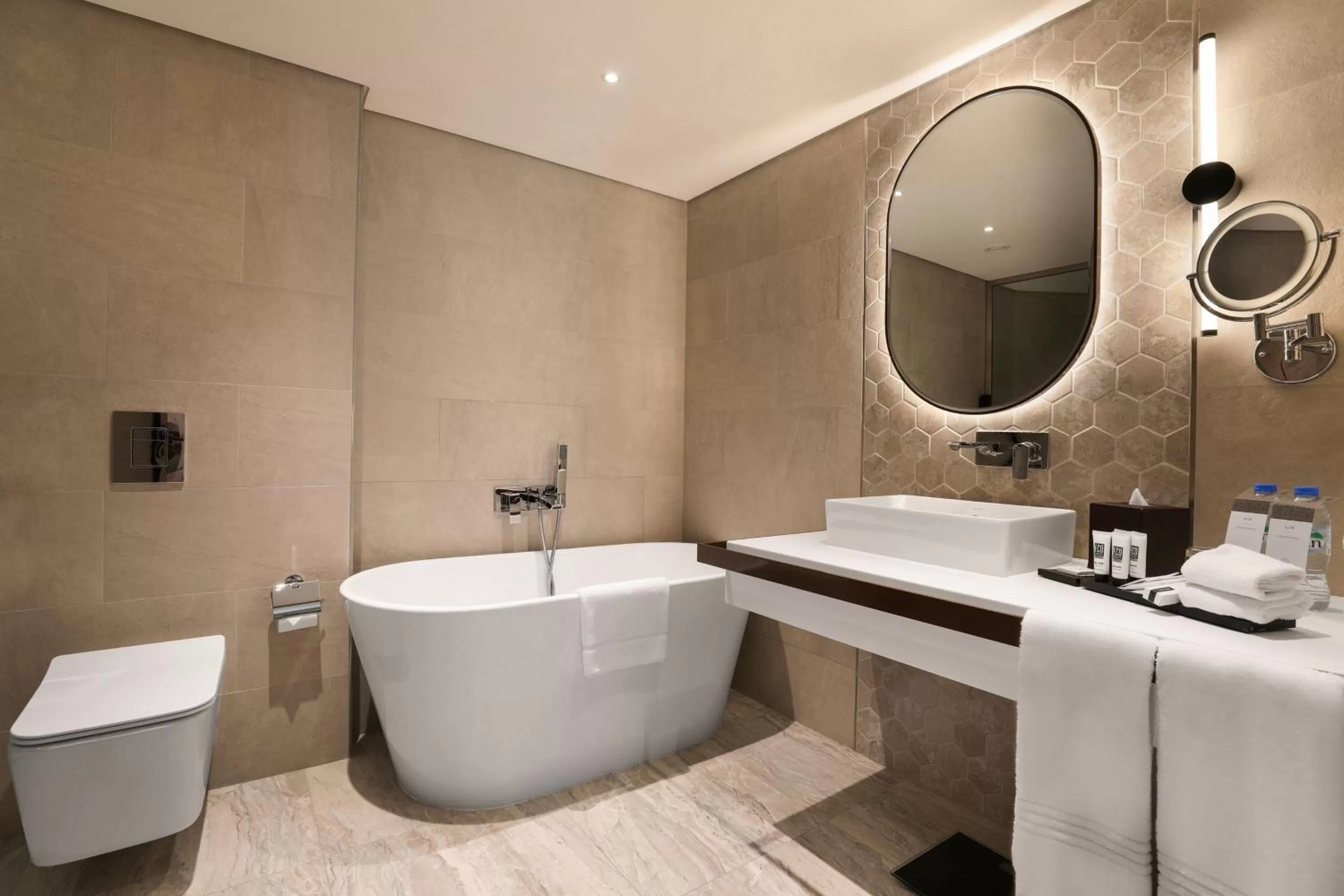 Photo of the whole room in Sheraton Abu Dhabi Hotel & Resort