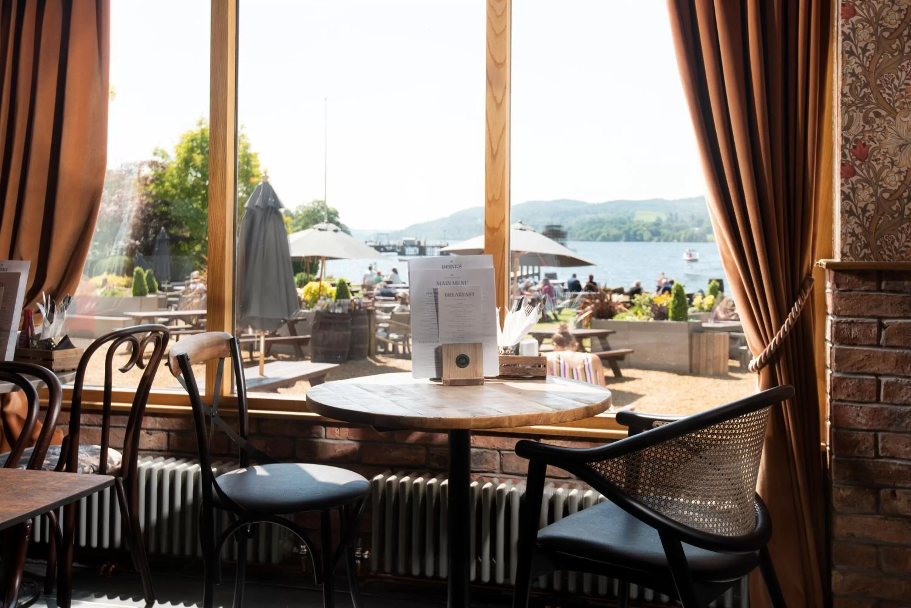 Restaurant/places to eat in Wateredge Inn- The Inn Collection Group