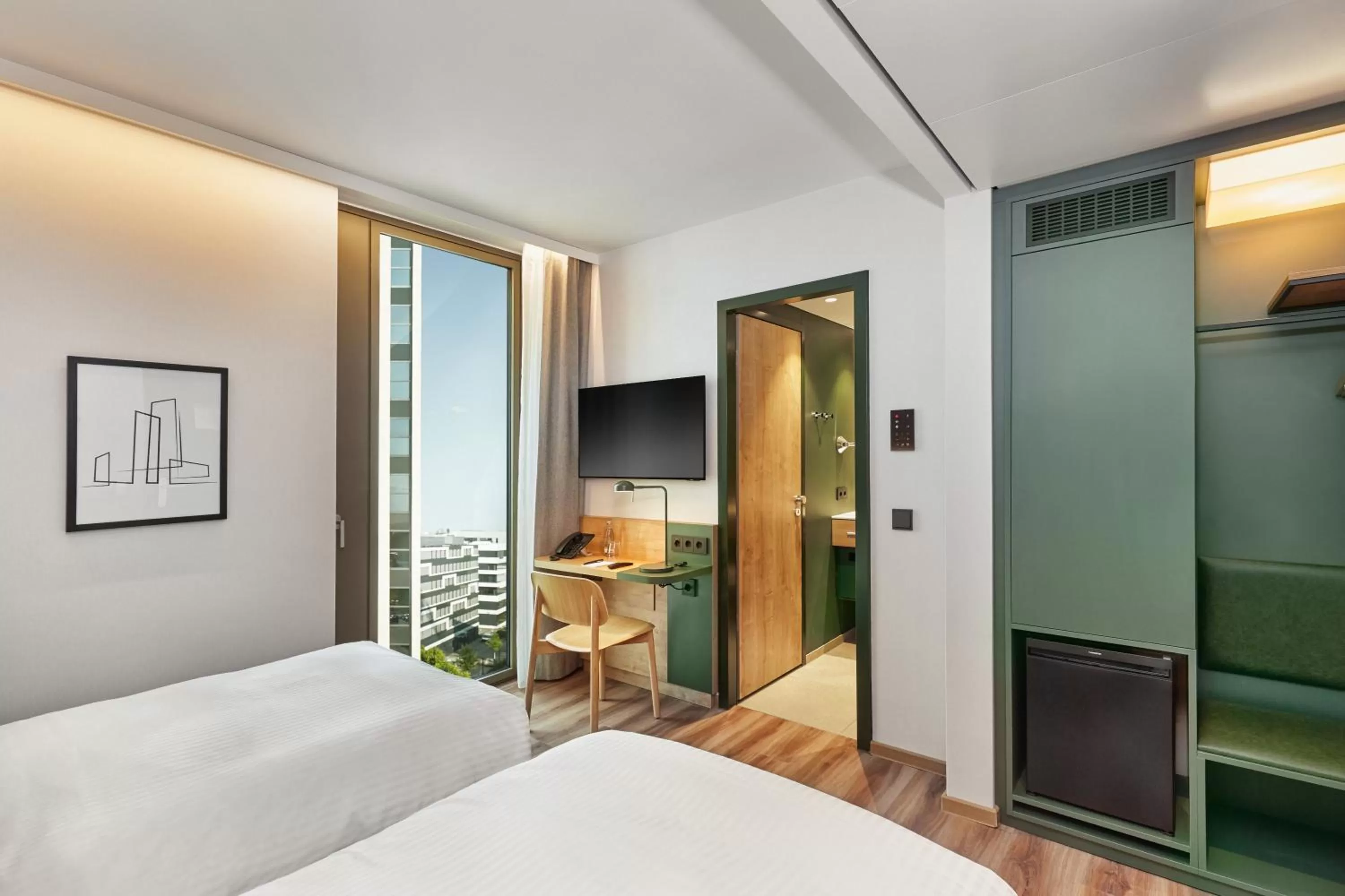 Bed in H+ Hotel Frankfurt Eschborn