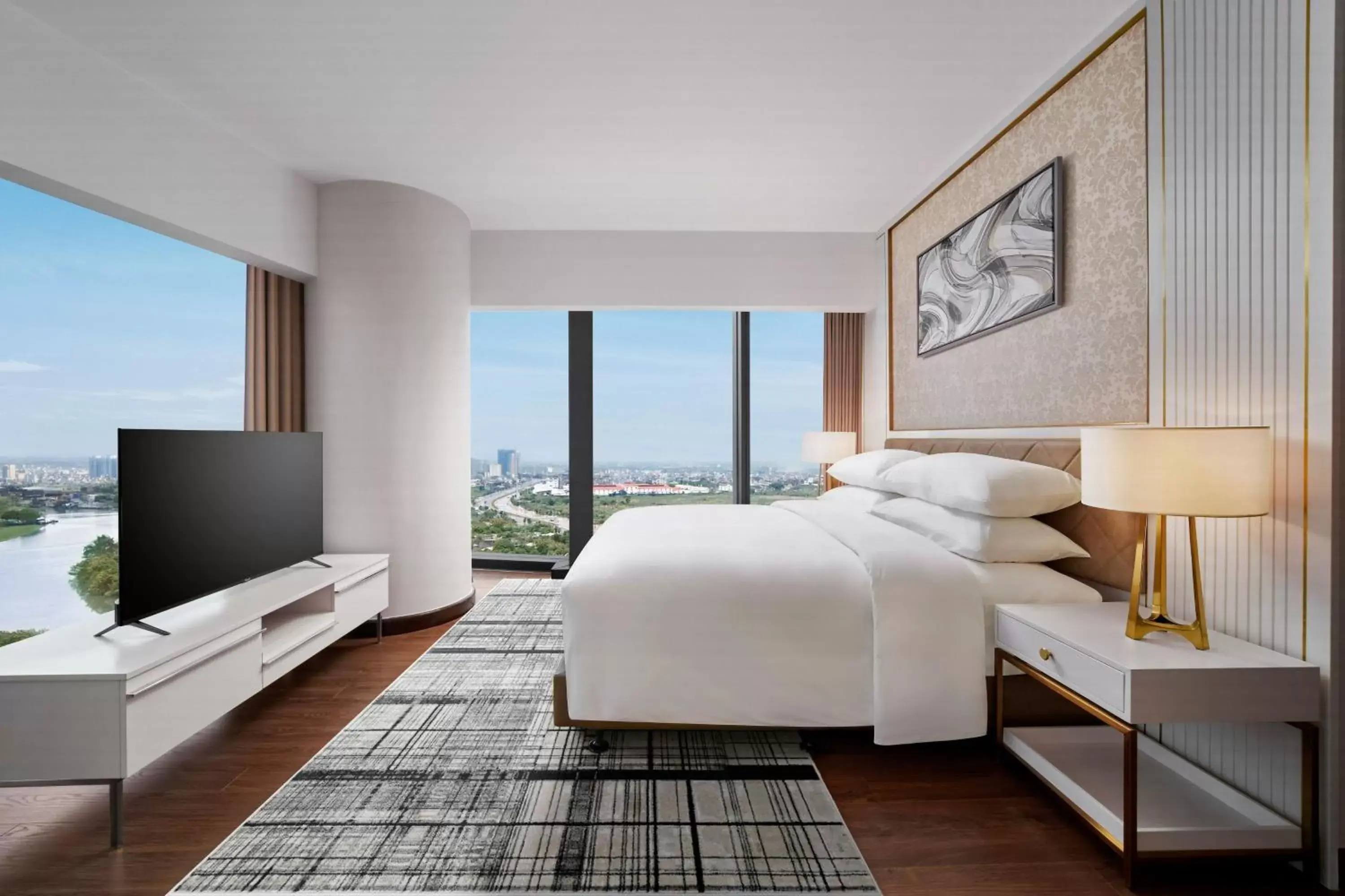 Deluxe King Room in Sheraton Hai Phong Deluxe King Room in Sheraton Hai Phong