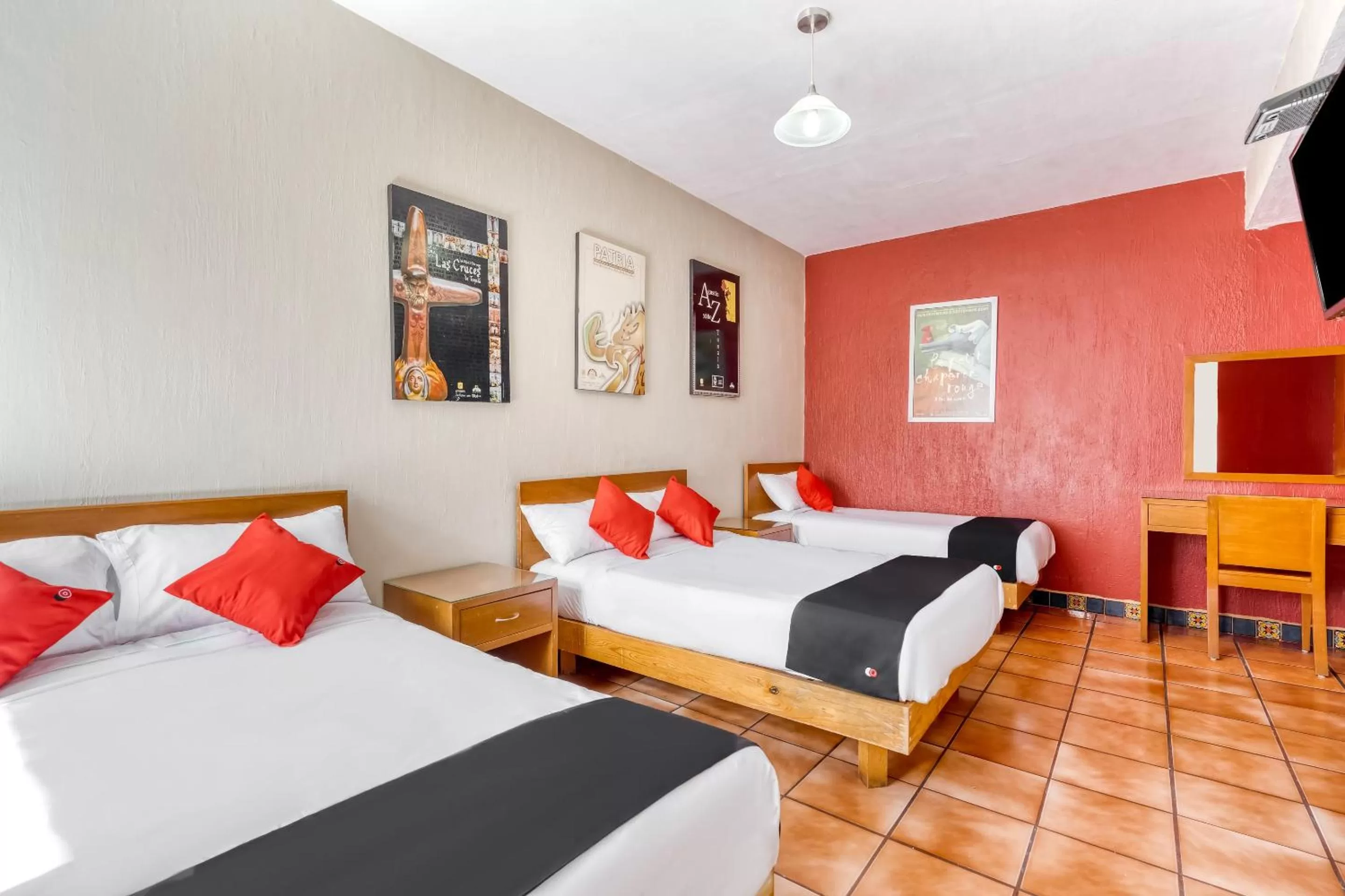 Bedroom, Bed in Hotel Arana