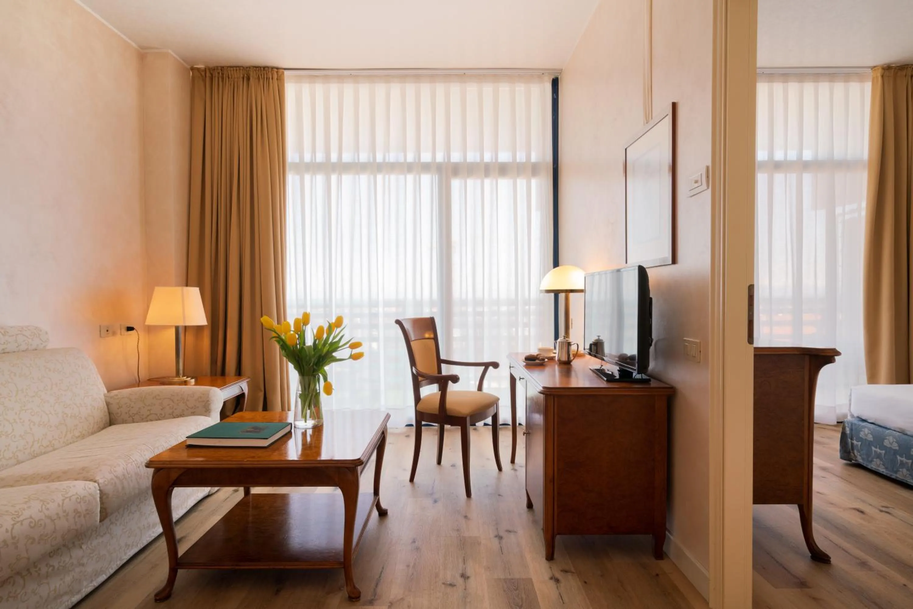 Bed in Grand Hotel Astoria