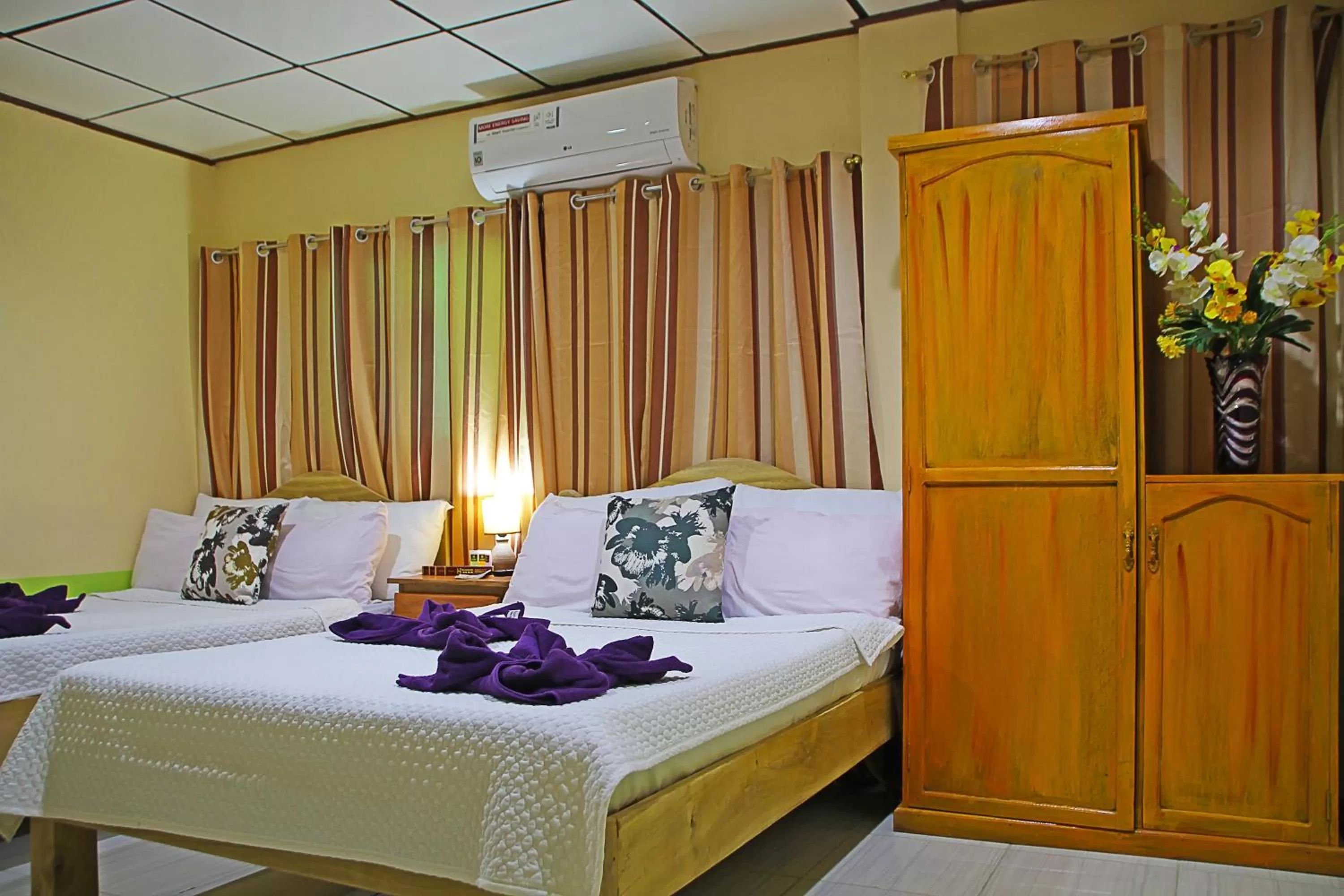 Bed in Hwan Dynasty Suite