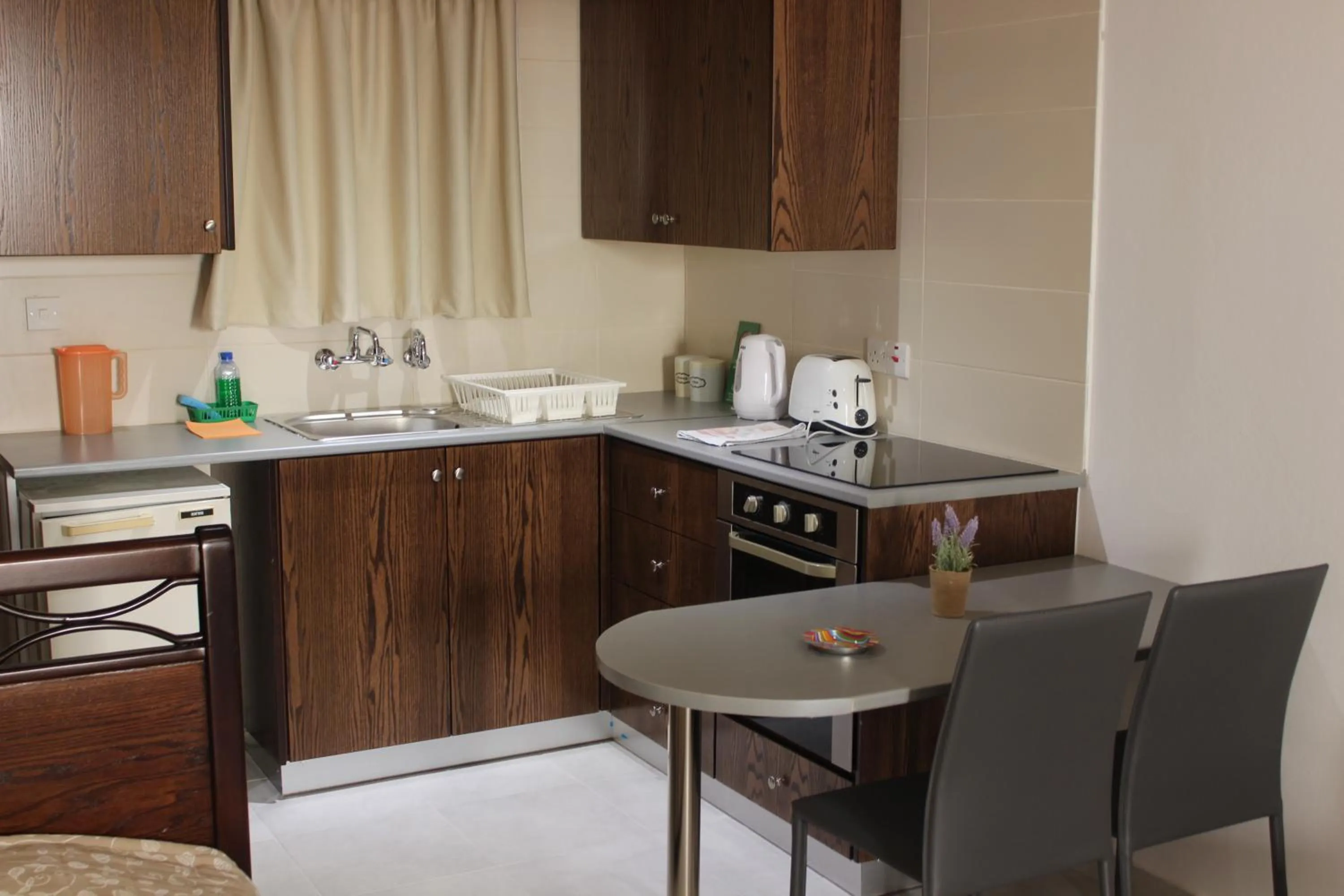 Kitchen or kitchenette in Petsas Apartments