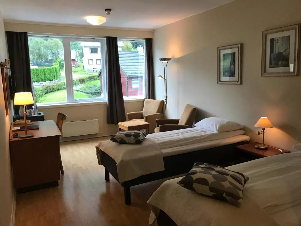 Photo of the whole room, Bed in Øren Hotel