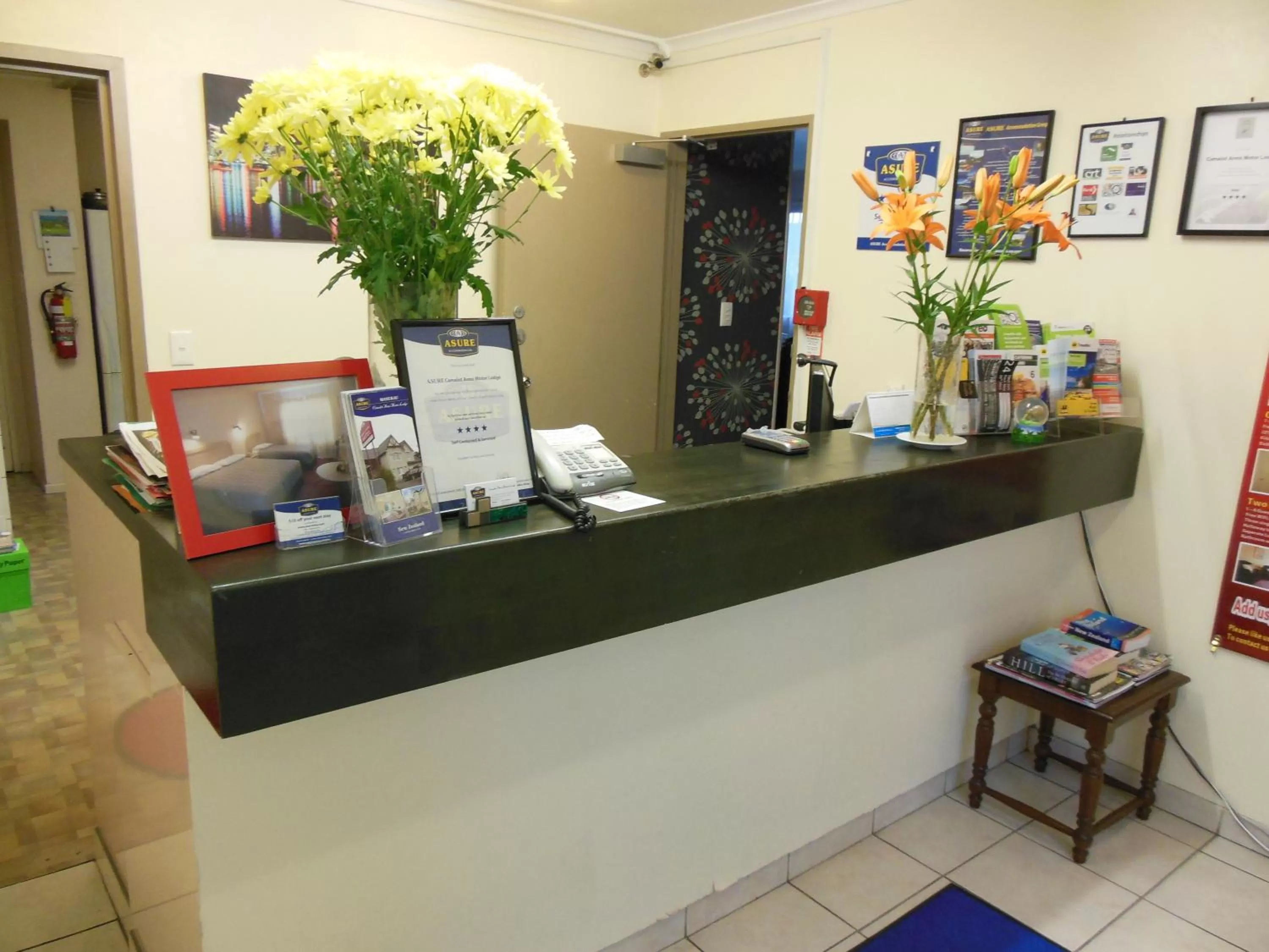 Lobby or reception in ASURE Camelot Arms Motor Lodge