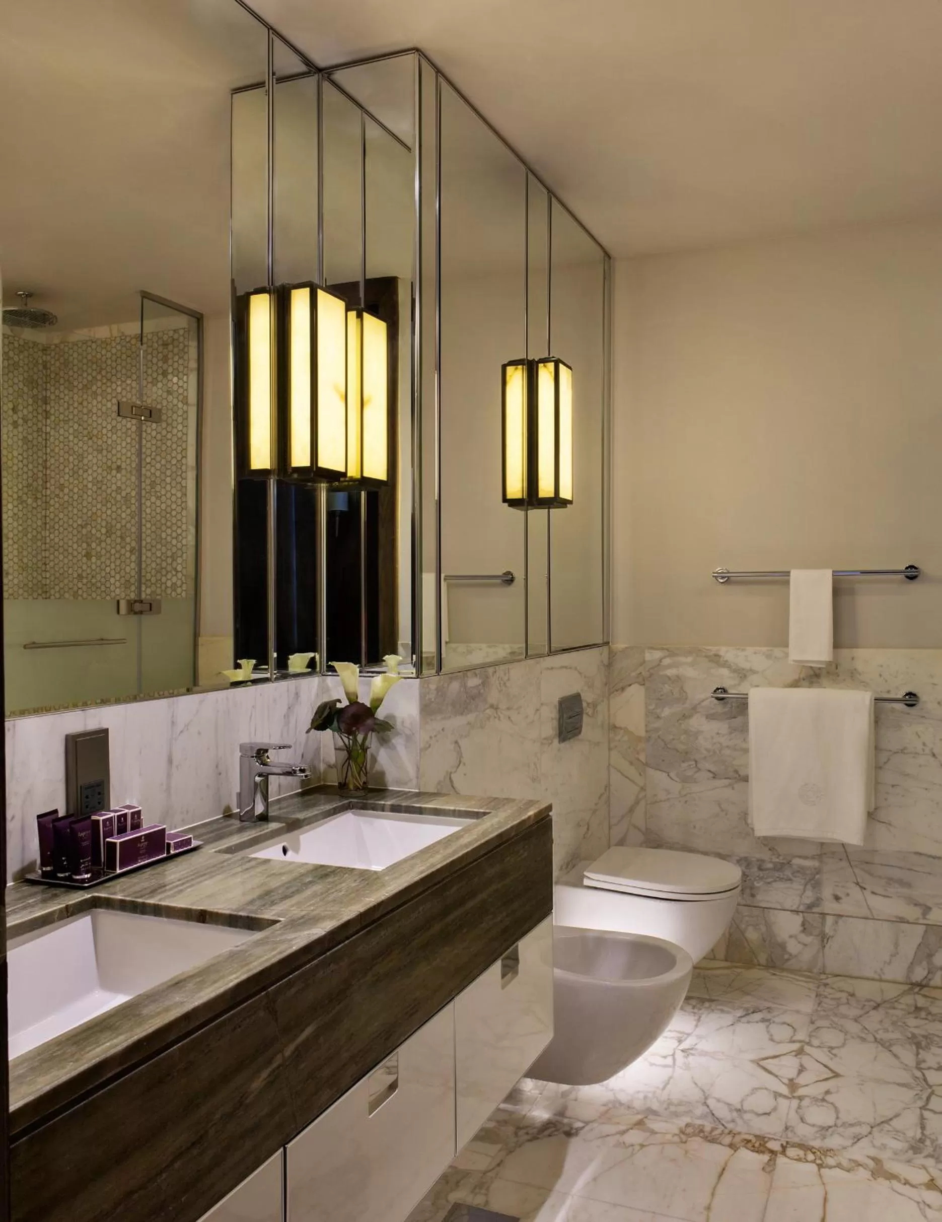 Bathroom in Assila, a Luxury Collection Hotel, Apartment Jeddah