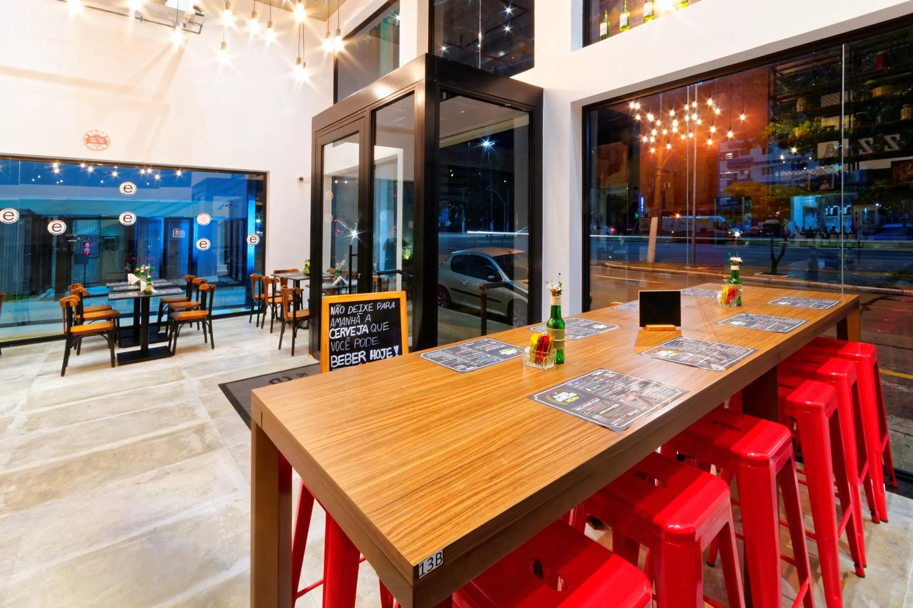 Restaurant/places to eat in Ramada Encore Sao Paulo Tiradentes Centro