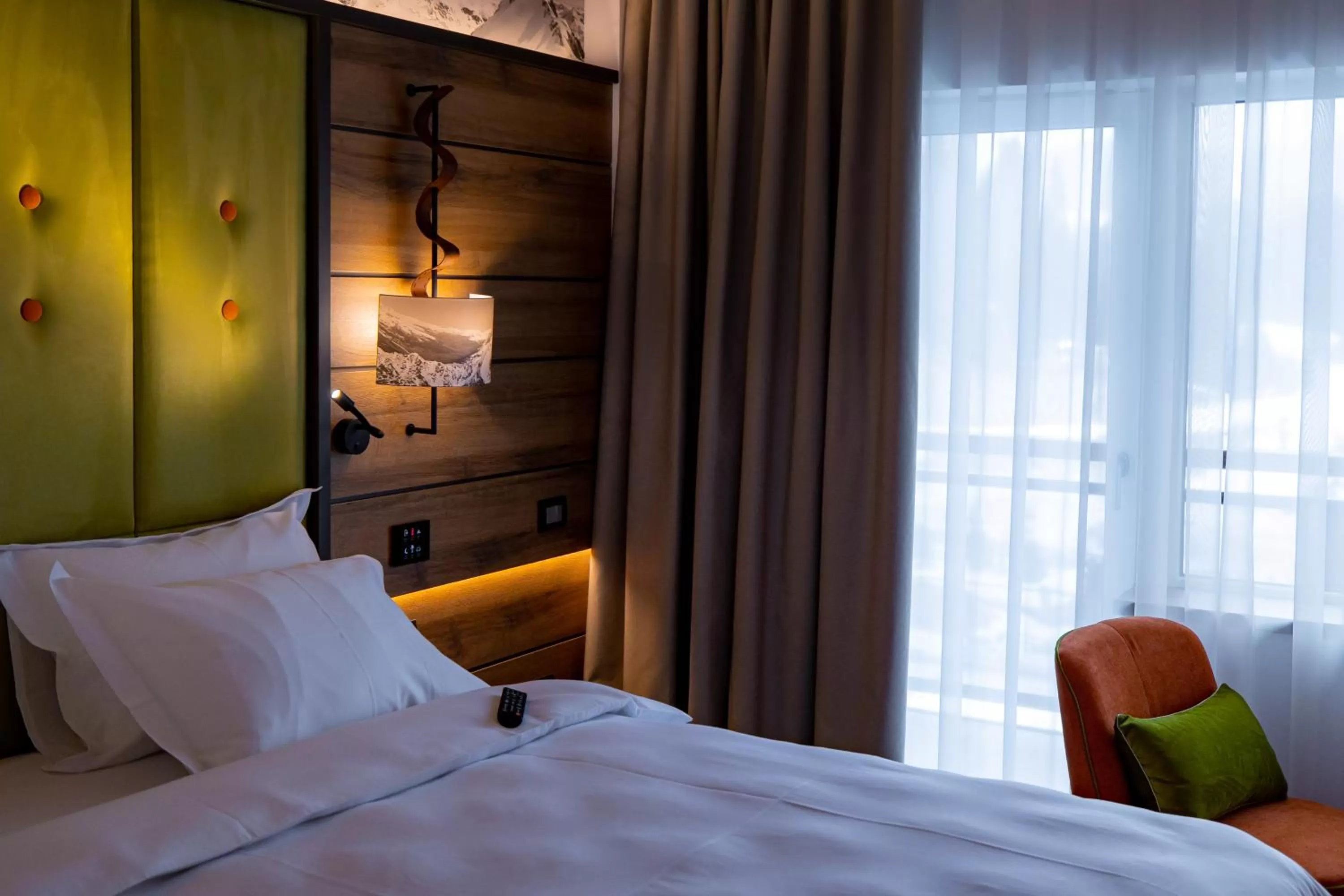 Photo of the whole room, Bed in Hotel Belmont & Spa