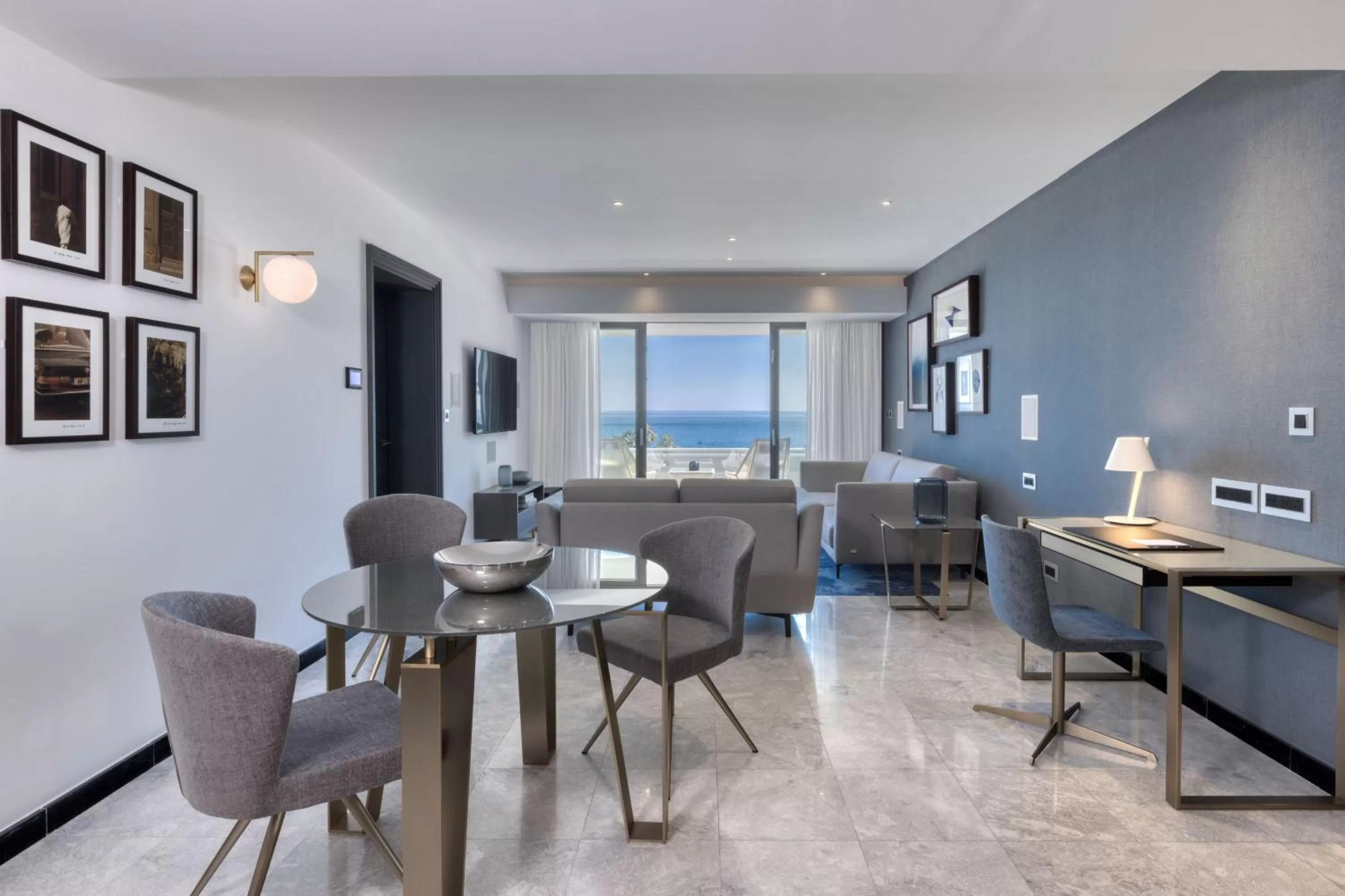 Bedroom in Parklane, a Luxury Collection Resort & Spa, Limassol