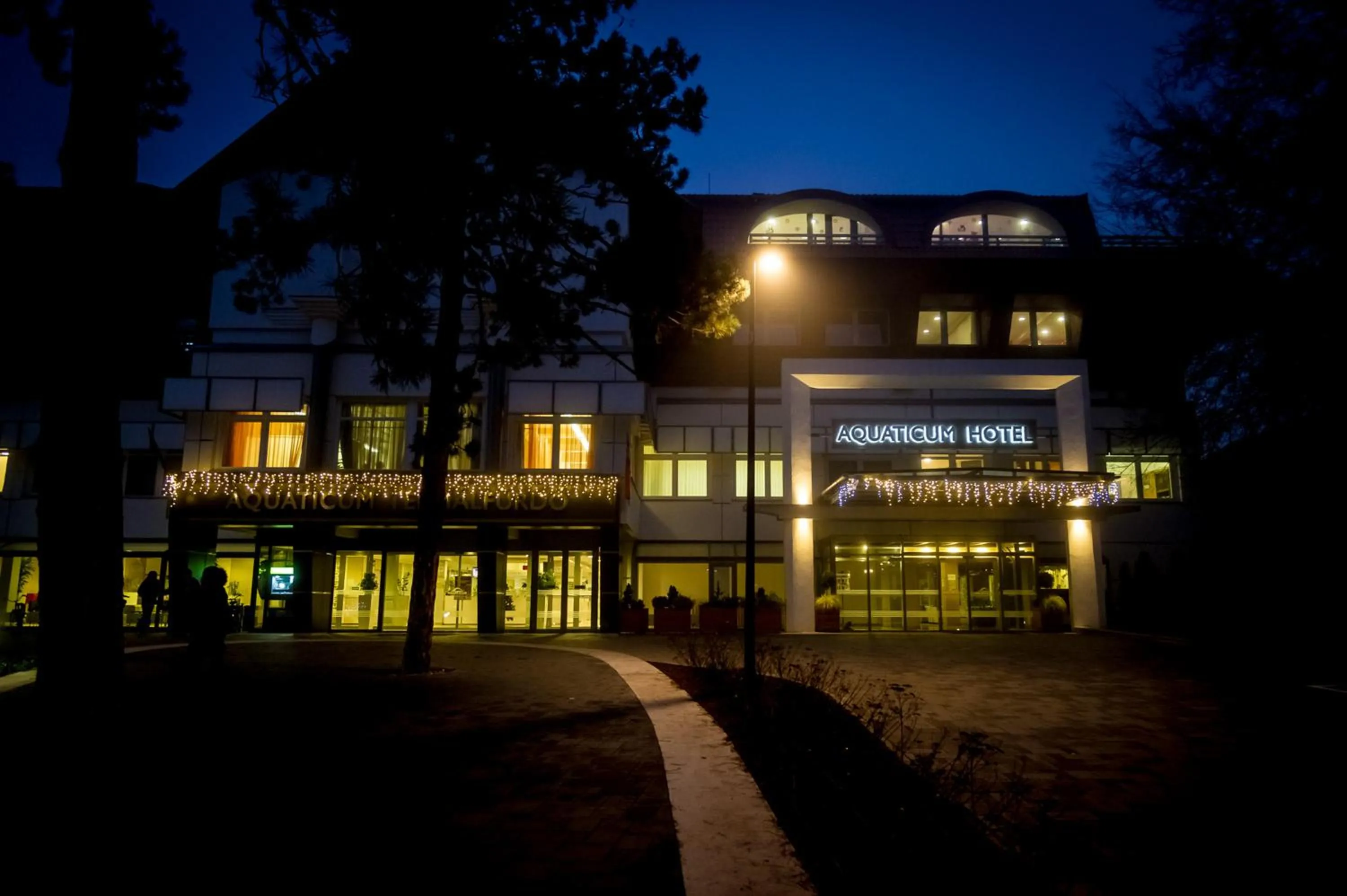 Facade/entrance in Aquaticum Debrecen Termal & Wellness Hotel