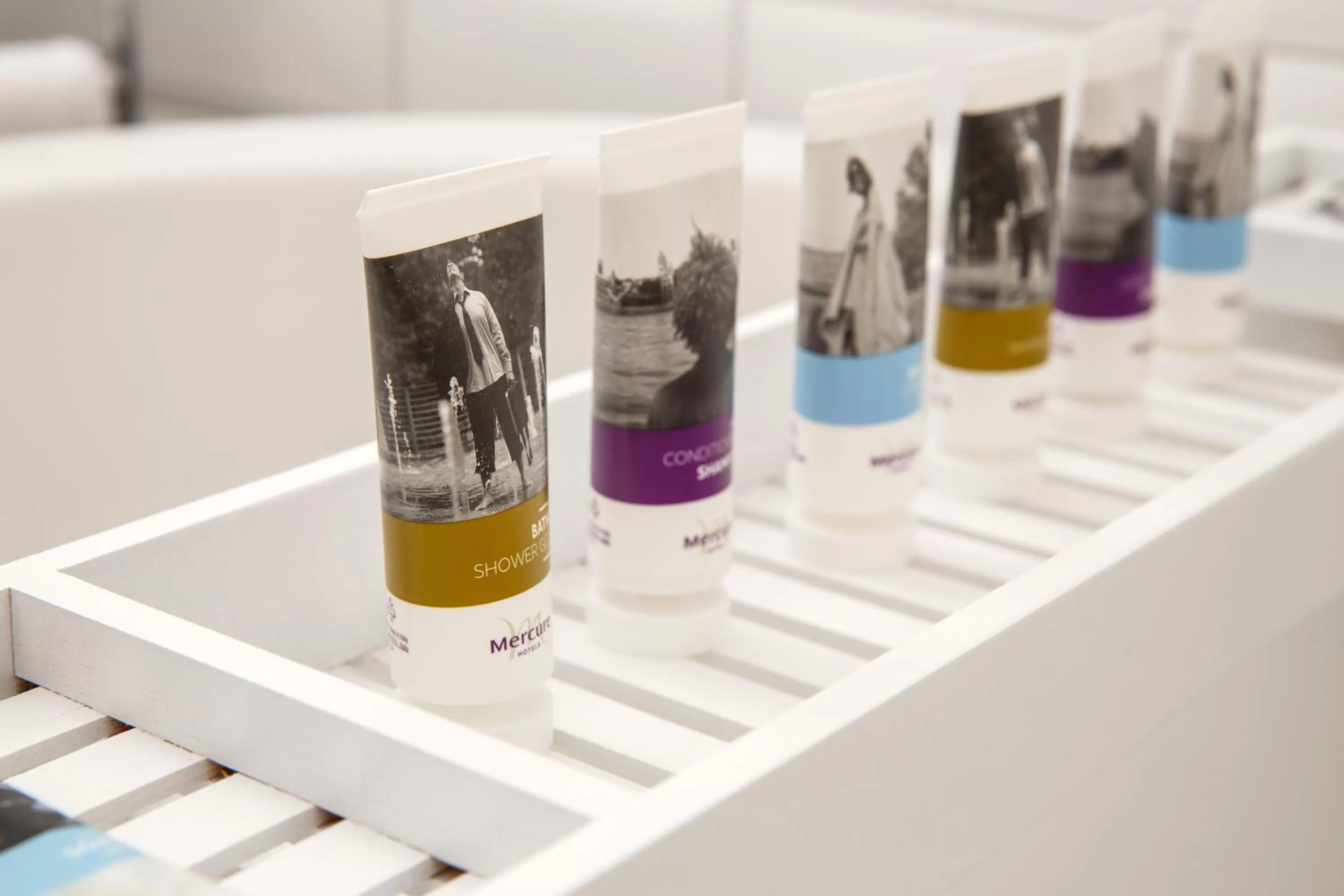 Toilet in Mercure York Fairfield Manor Hotel