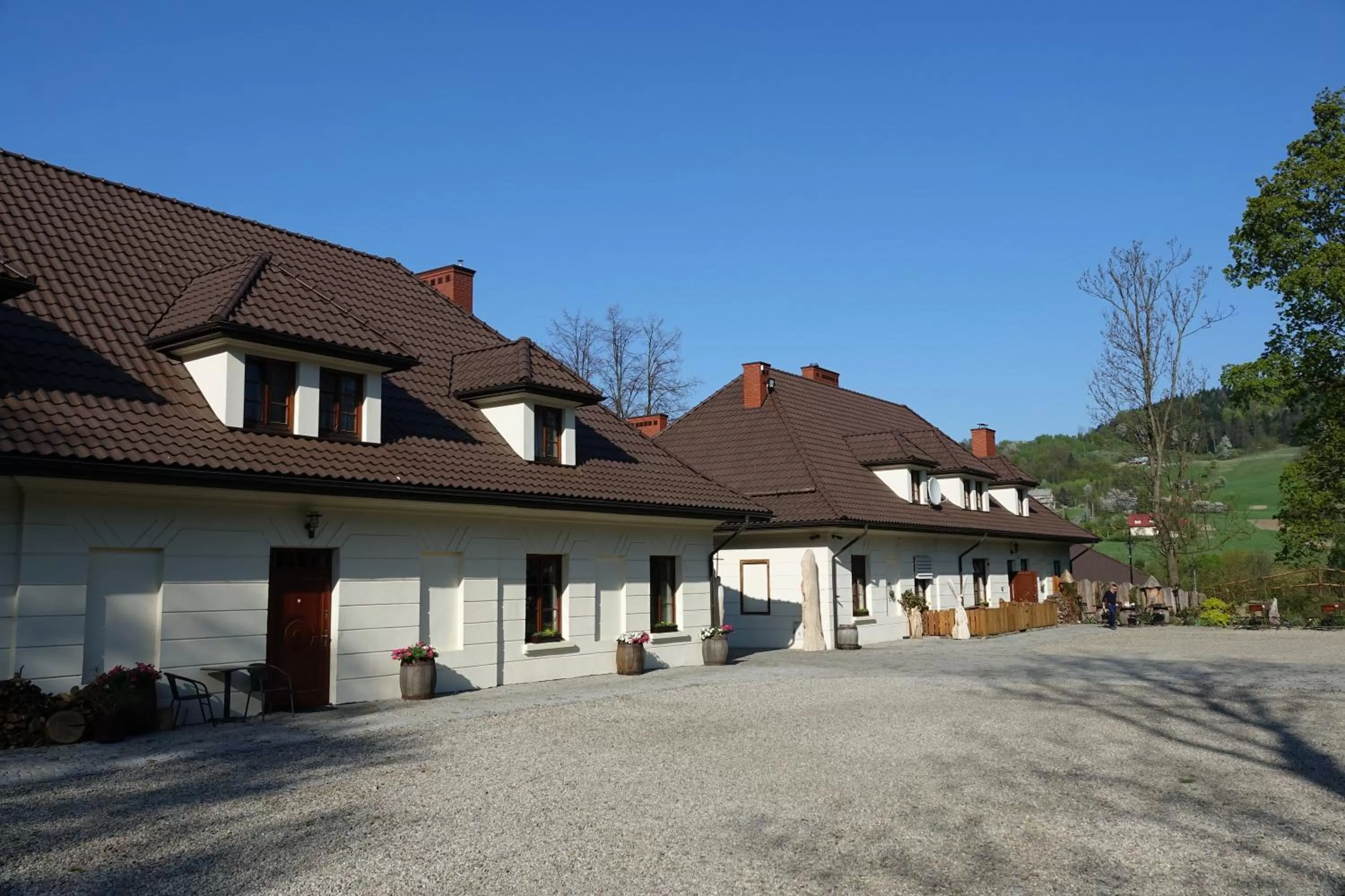 Property Building in Gościniec Dworski w Ropie