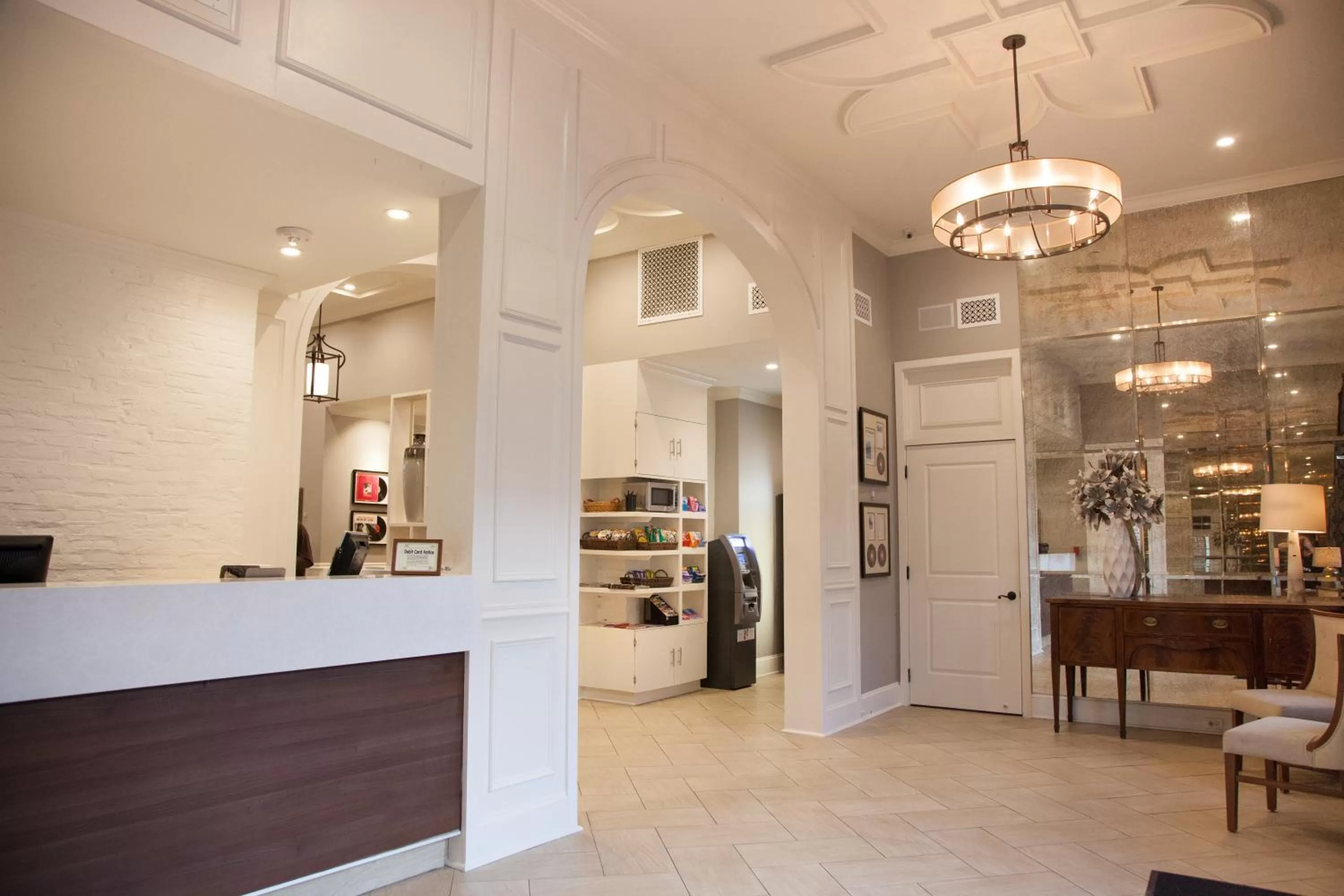 Lobby or reception in Hotel St. Pierre French Quarter