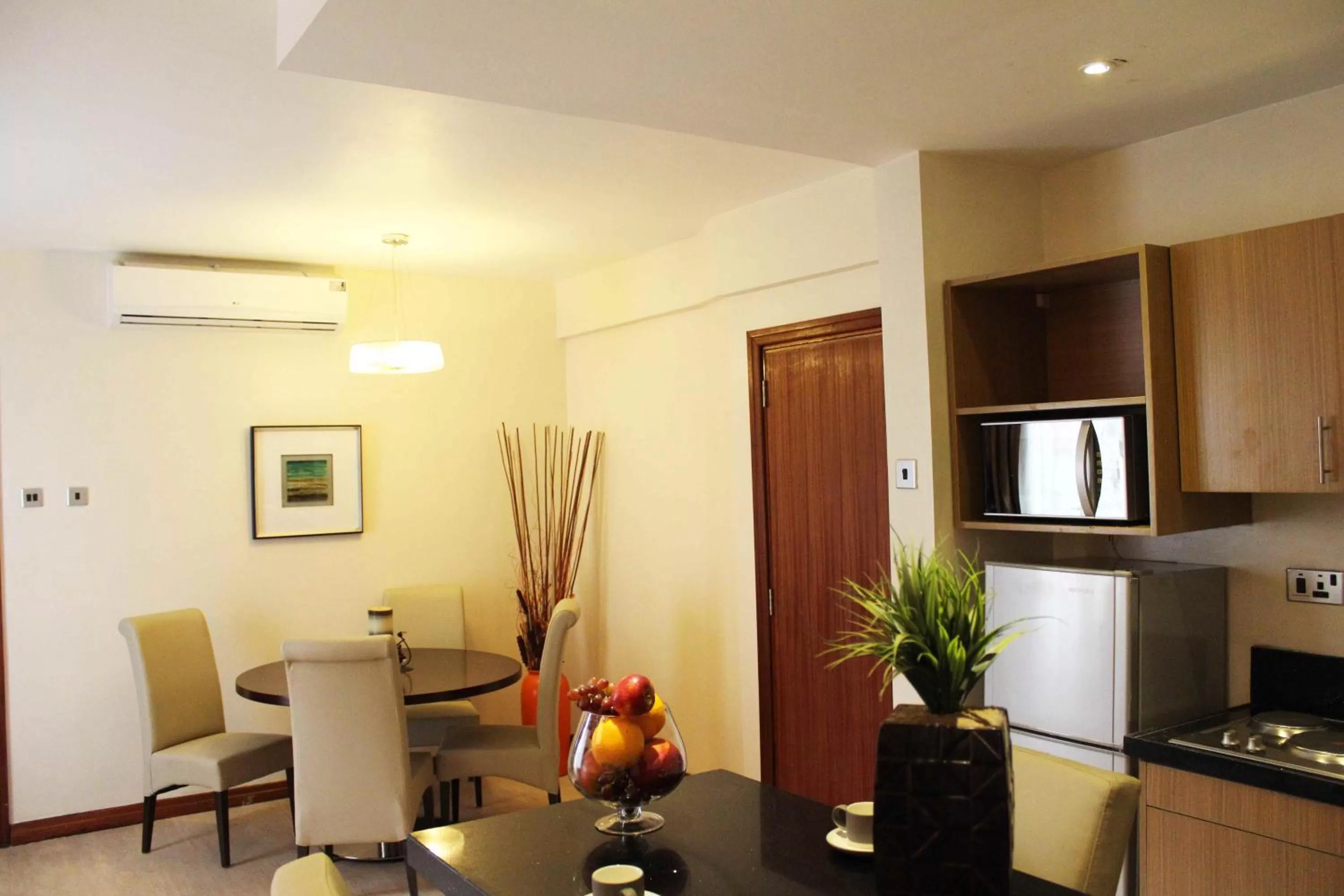 Coffee/tea facilities in The Zehneria Hotel