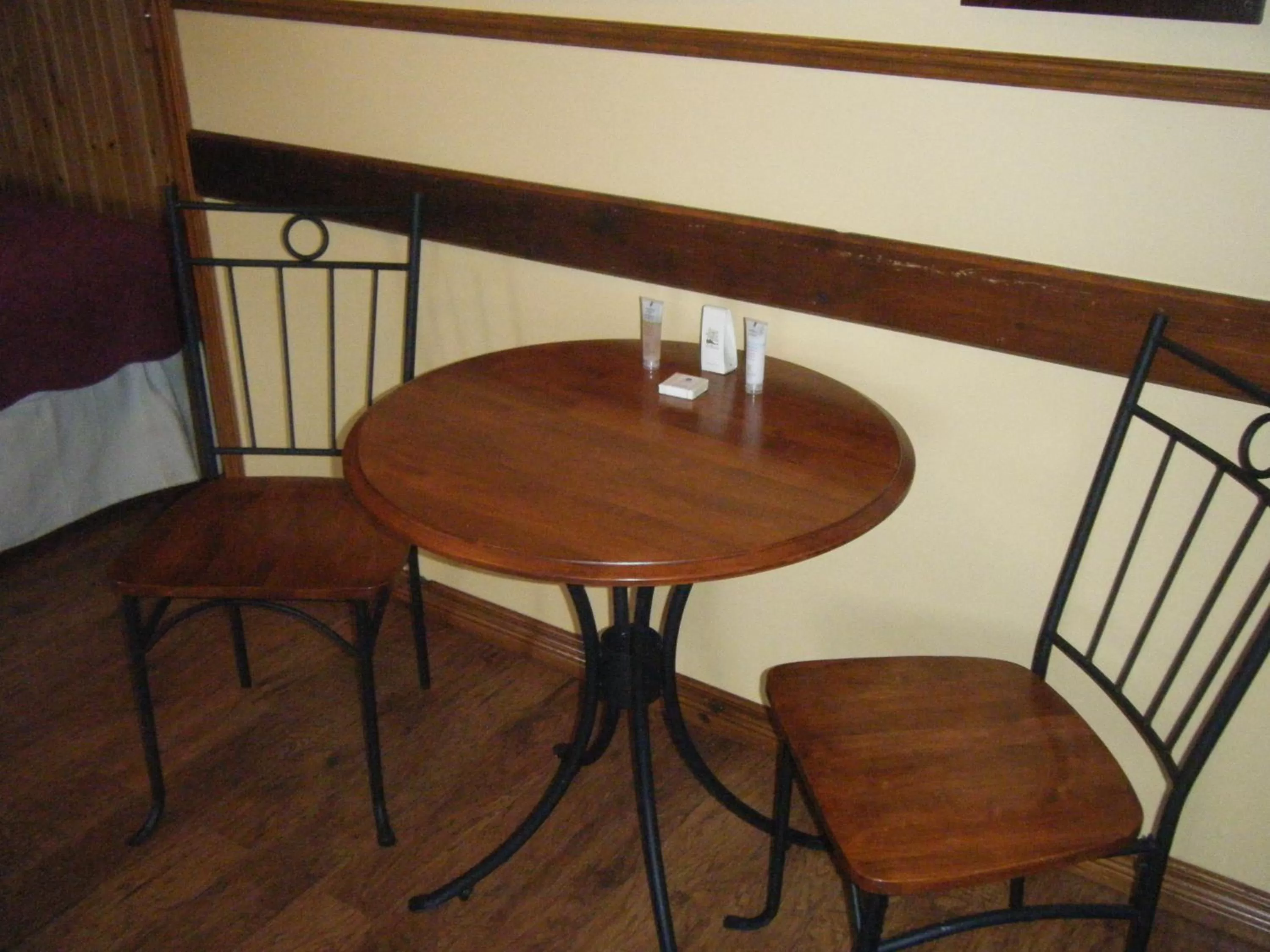 Dining area in Auberge le St-Gab