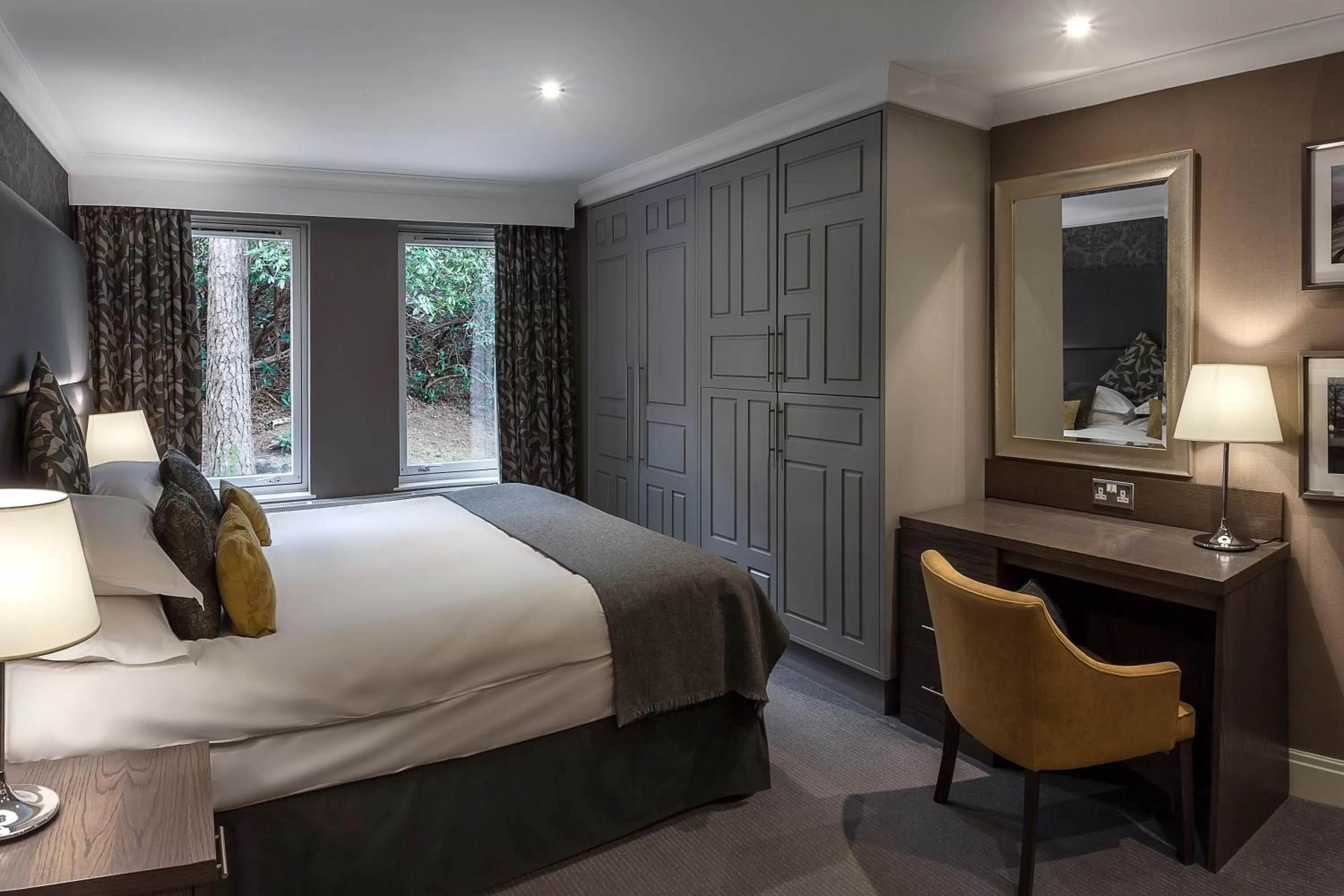 Photo of the whole room, Bed in Langdale Hotel & Spa