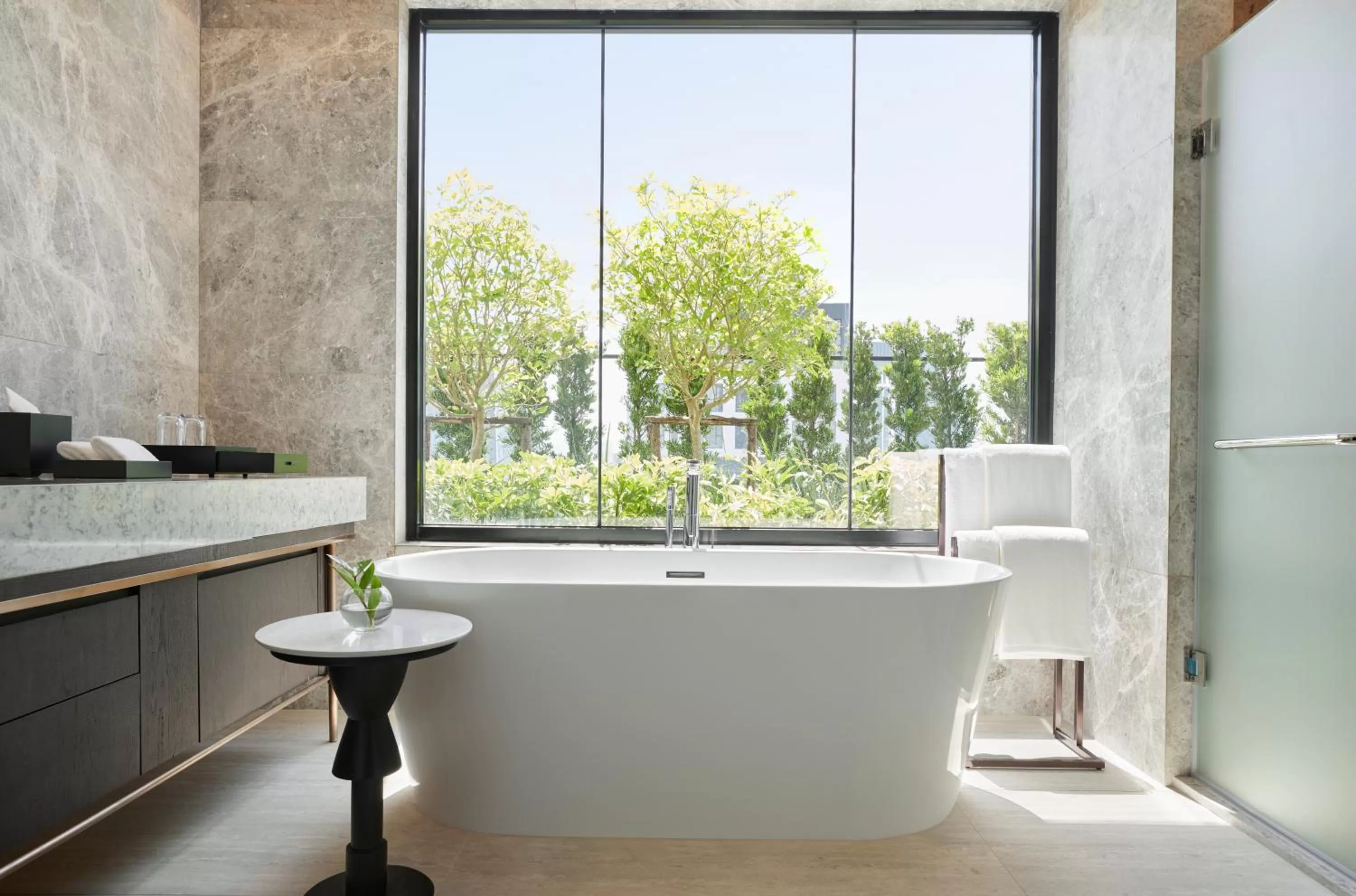 Bath in dusitD2 Samyan Bangkok