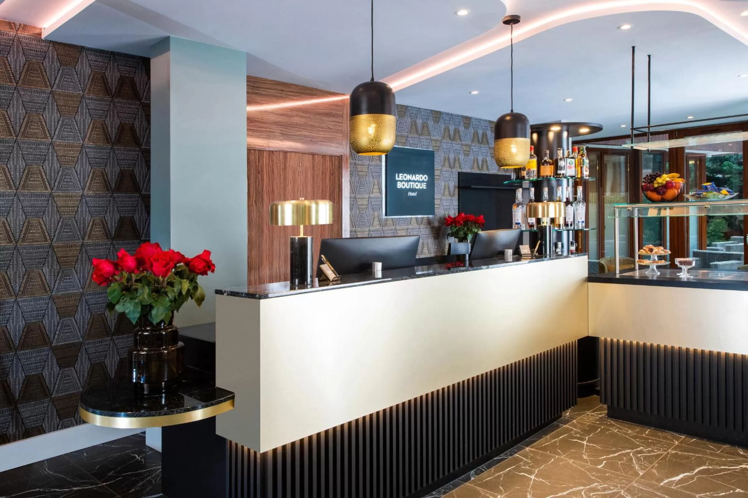 Lobby or reception in Leonardo Boutique Hotel Krakow City Center