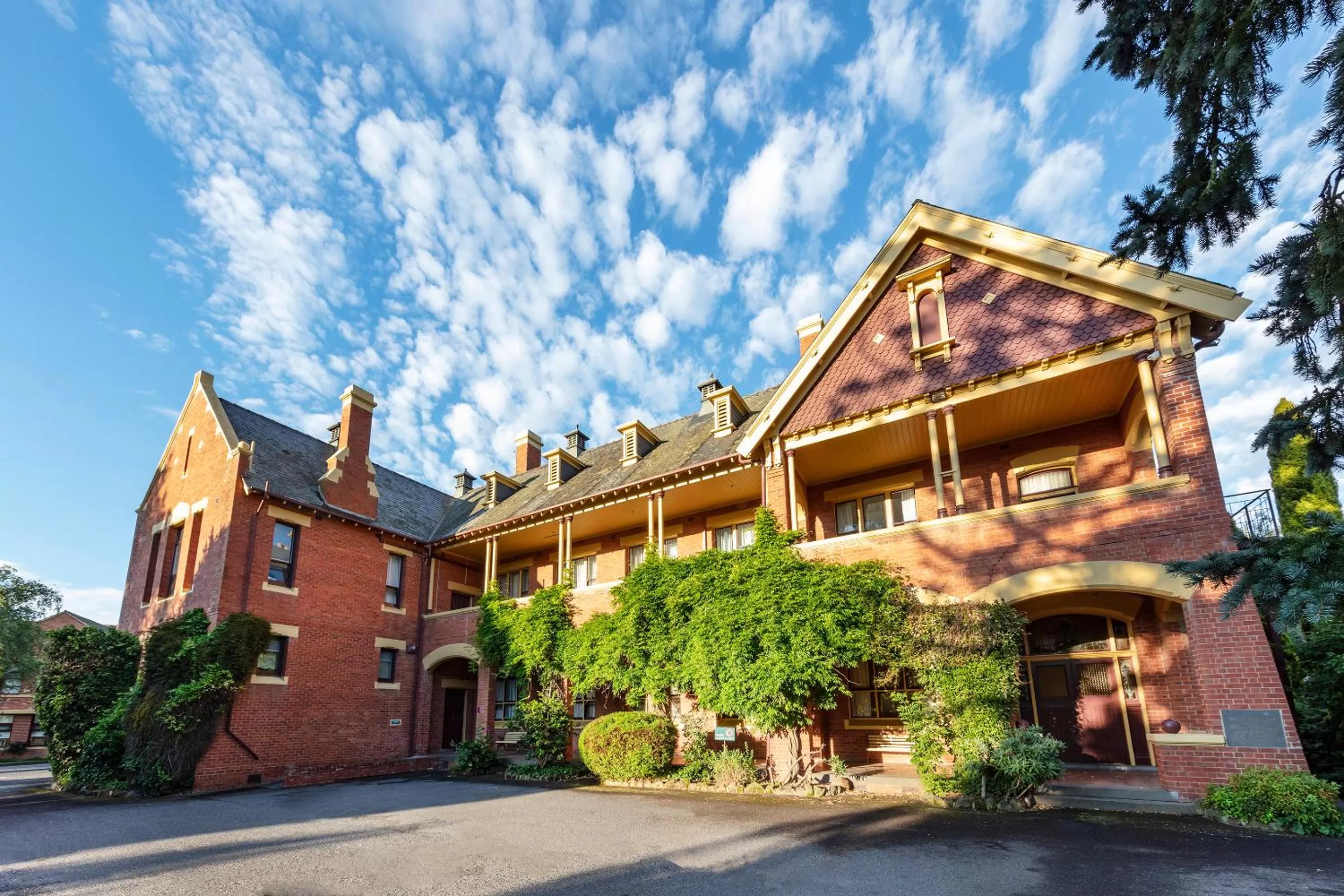 Property building in Club Wyndham Ballarat, Trademark Collection by Wyndham