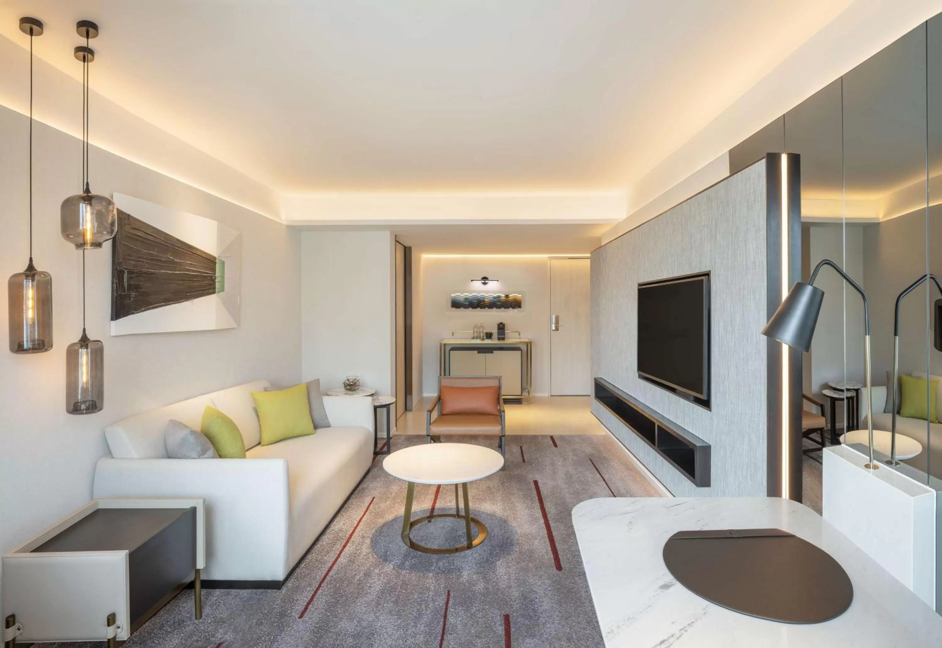 Living room in DoubleTree by Hilton Bangkok Ploenchit