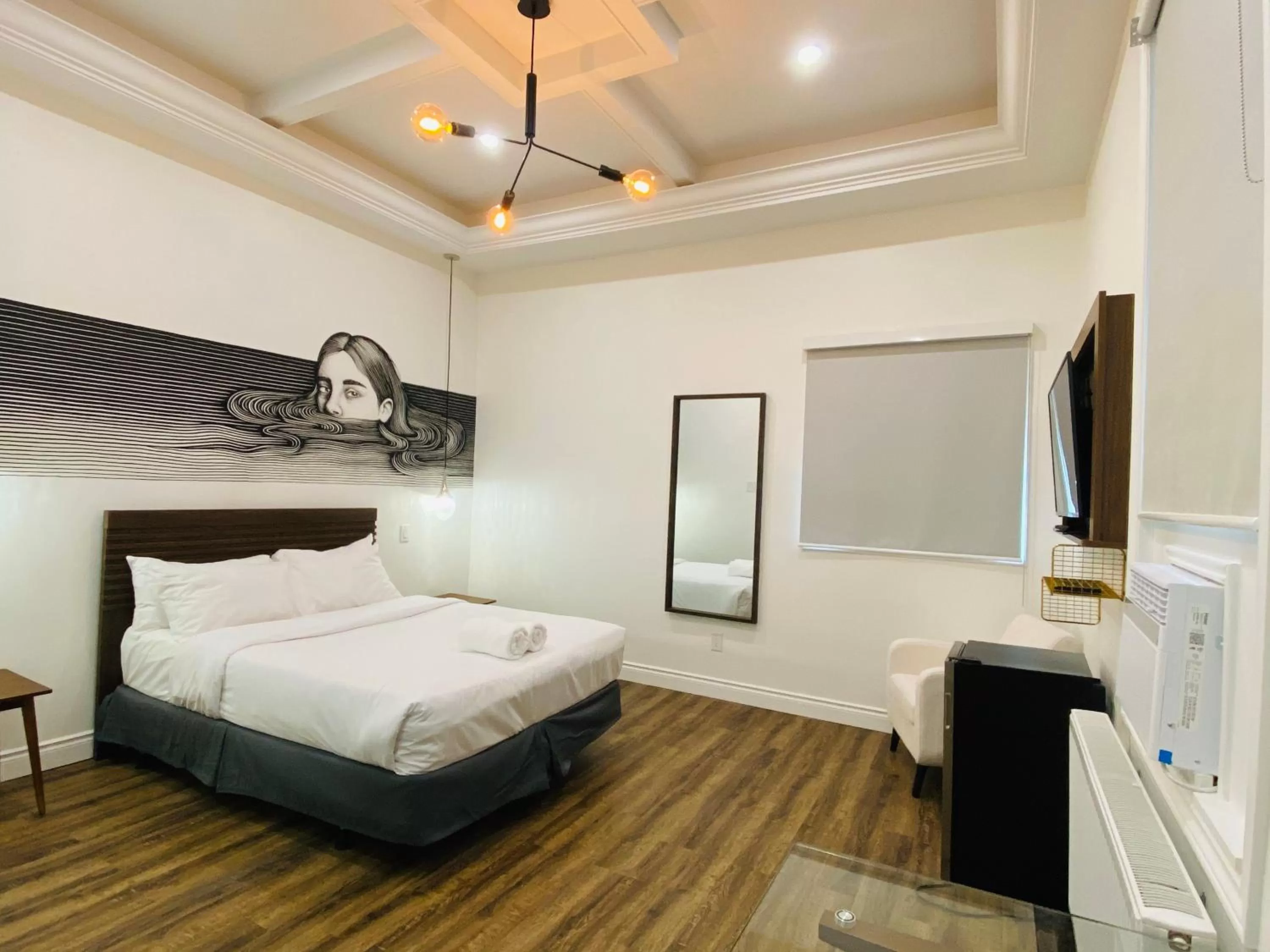 heating, Bed in Pembroke Inn