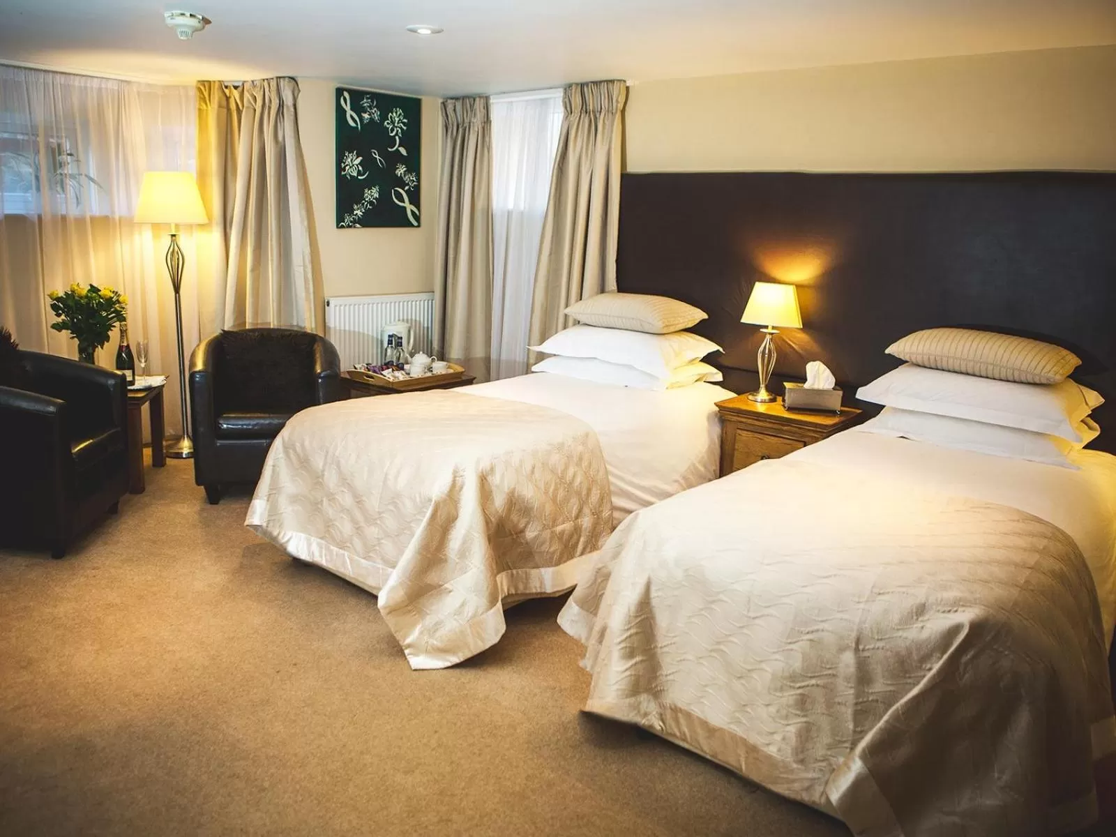 Bedroom, Bed in Somerville House