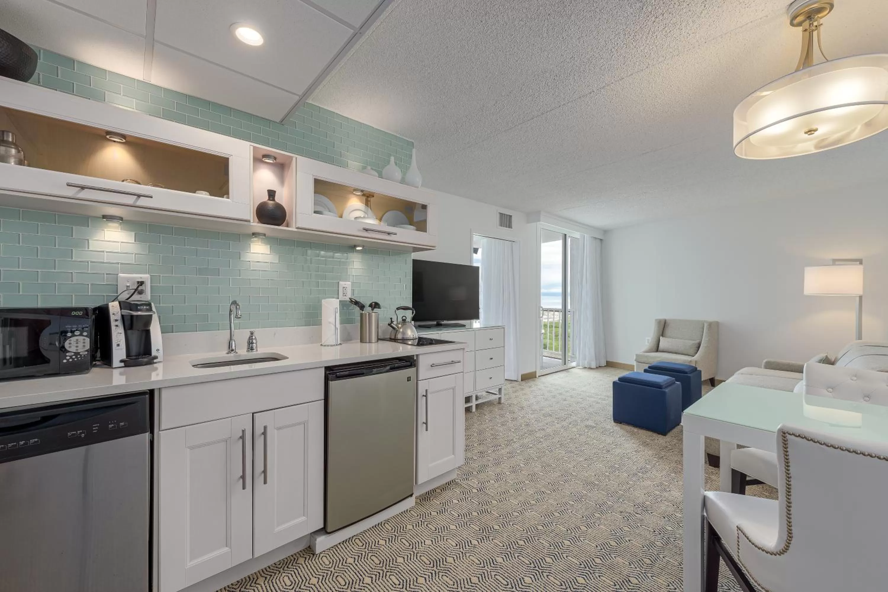 Kitchen or kitchenette in ICONA Diamond Beach