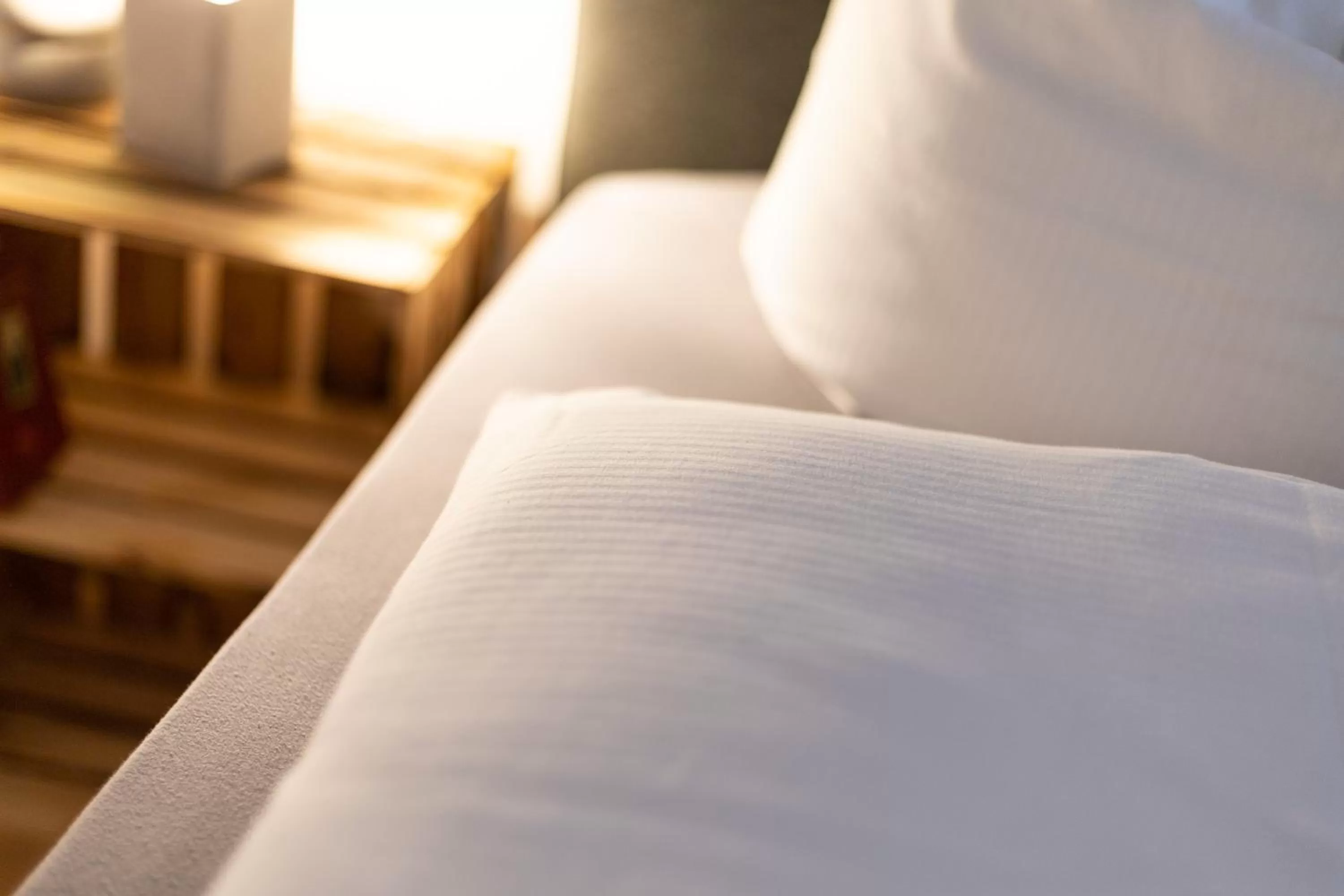 Bed in Ko-Living Space an der Oper - Street Art Design Apartments