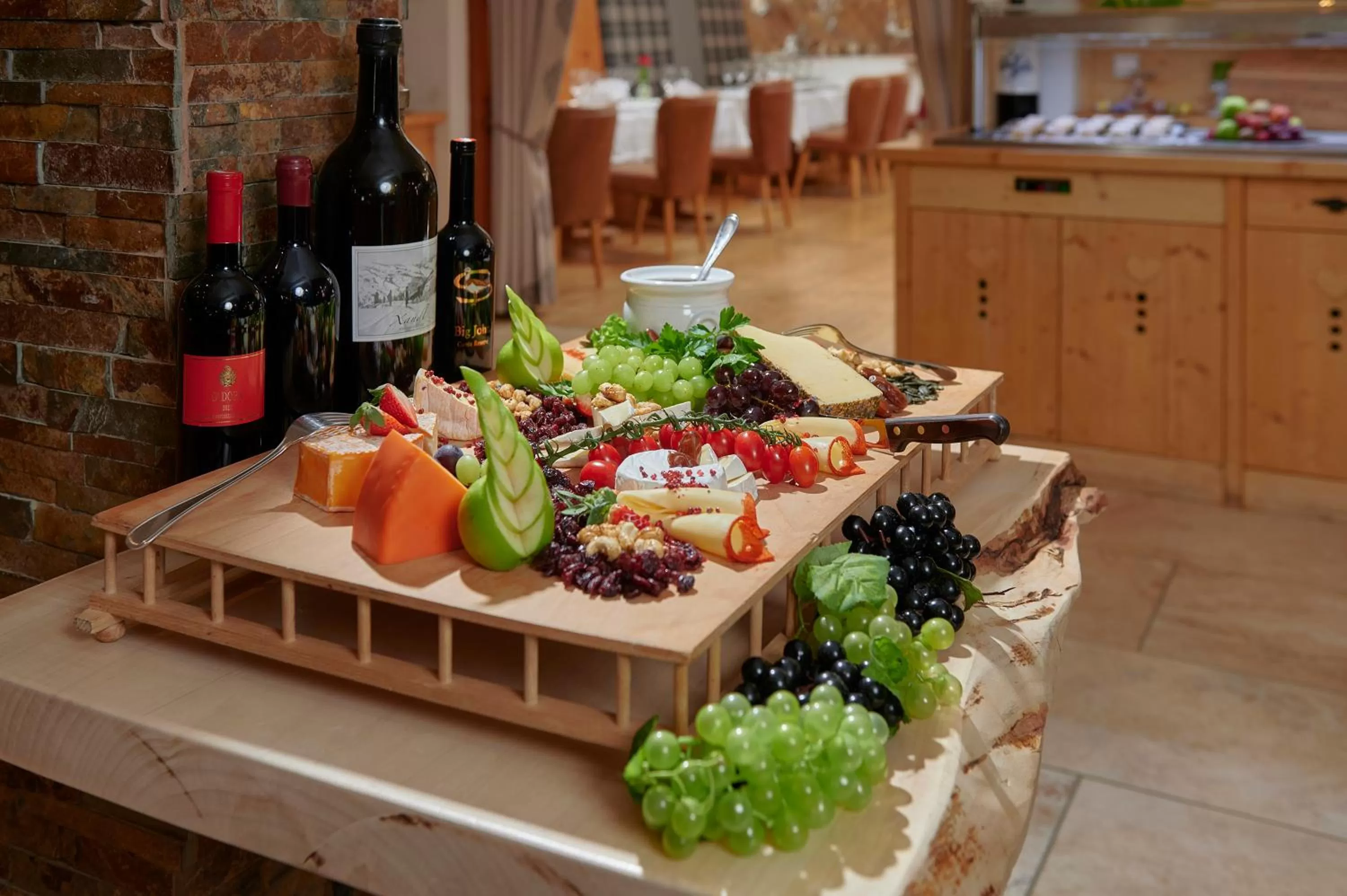 Buffet breakfast in Vitalhotel Gosau