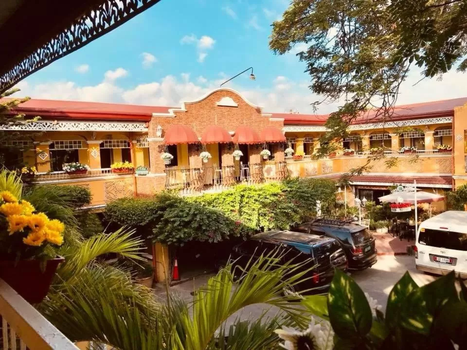 Property Building in Asiaten Hotel