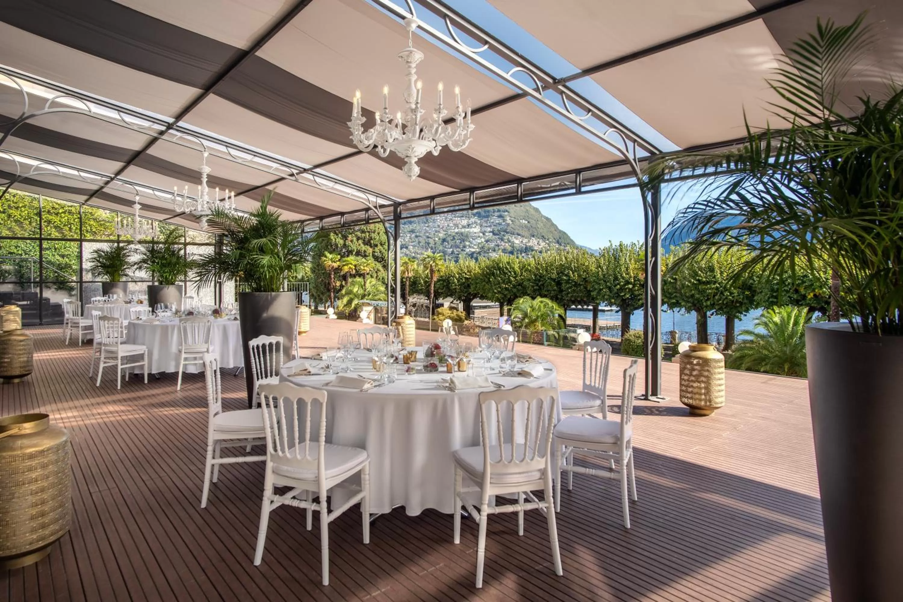 Restaurant/places to eat in Hotel Splendide Royal