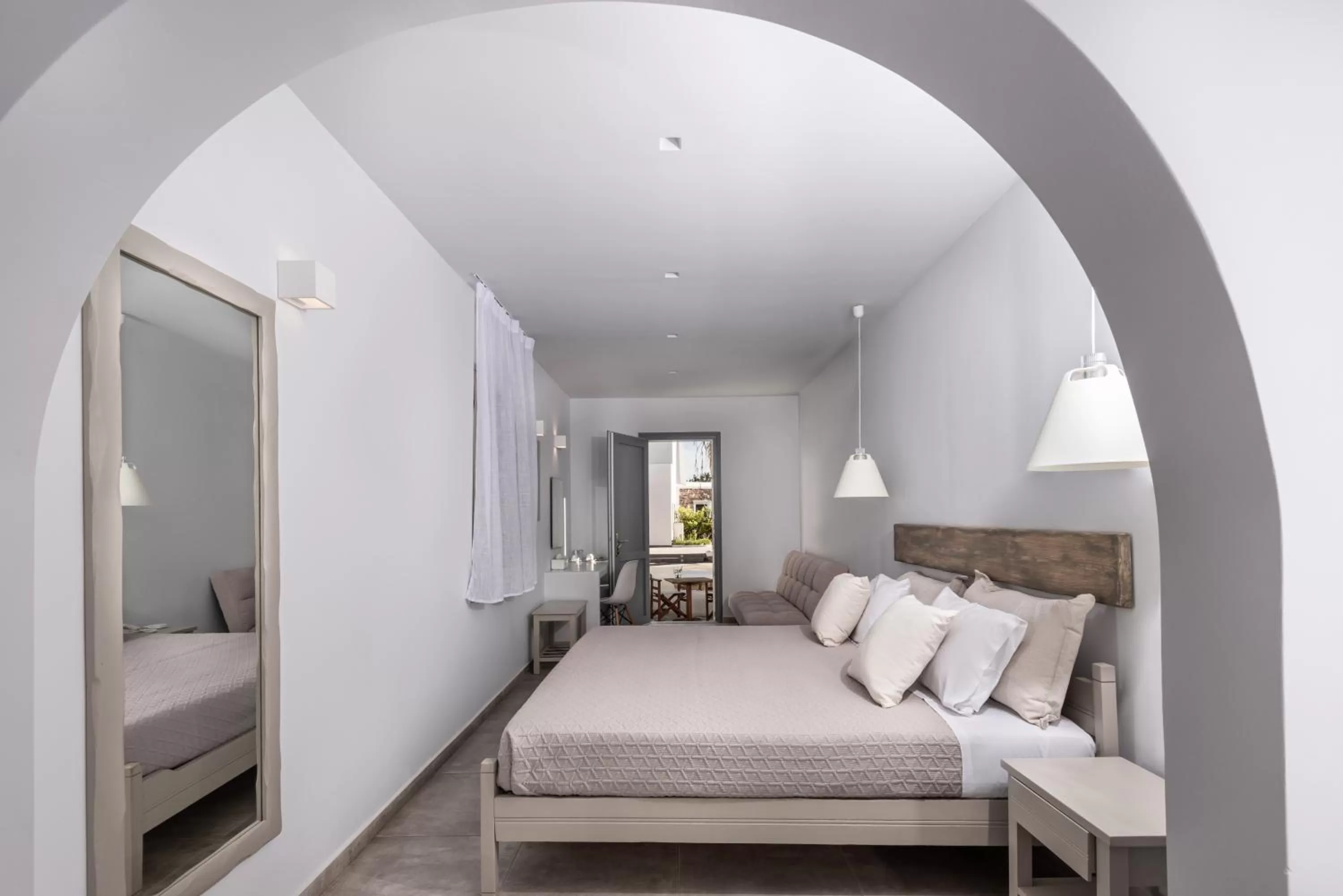 Photo of the whole room, Bed in Argo Boutique Hotel