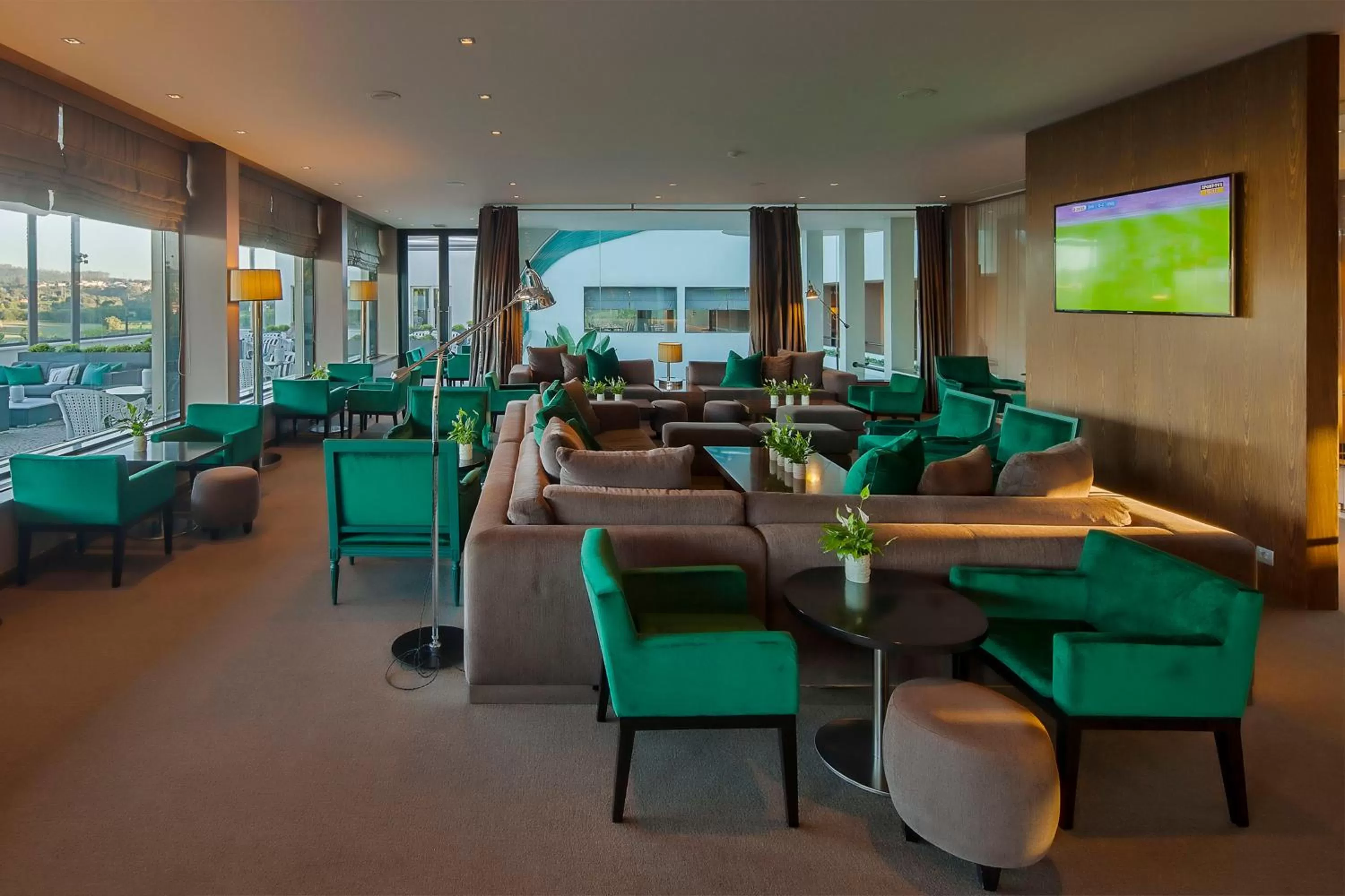 Lobby or reception in Cidnay Santo Tirso - Charming Hotel & Executive Center