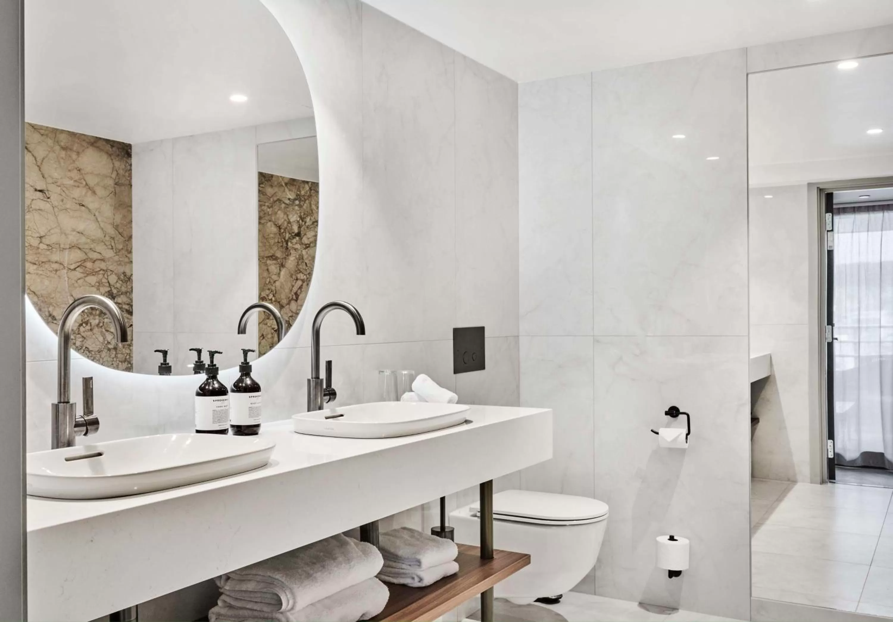 Bathroom in Radisson Blu Caledonien Hotel, Kristiansand