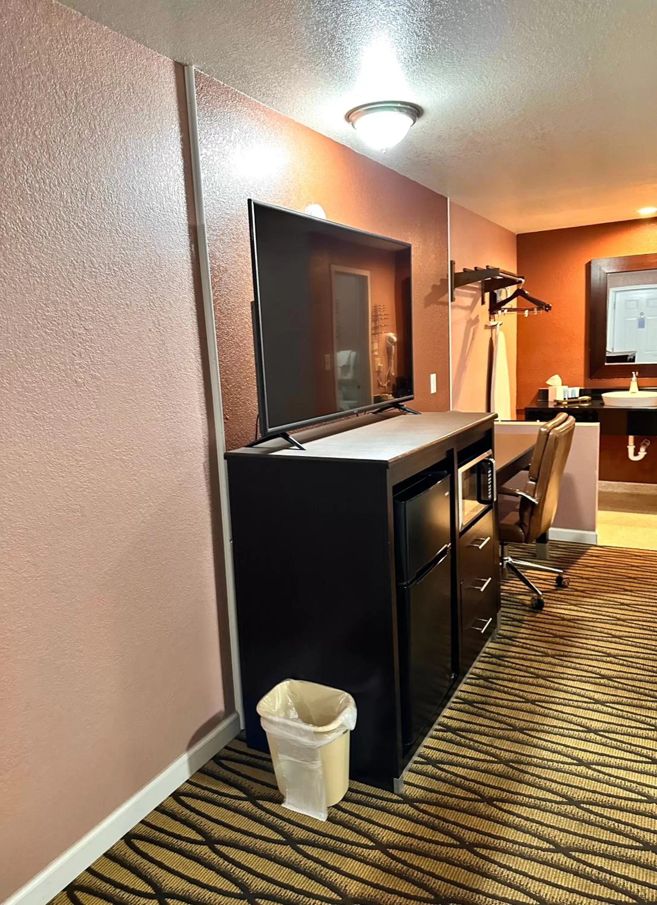 Annie Oakley Motel Oakley