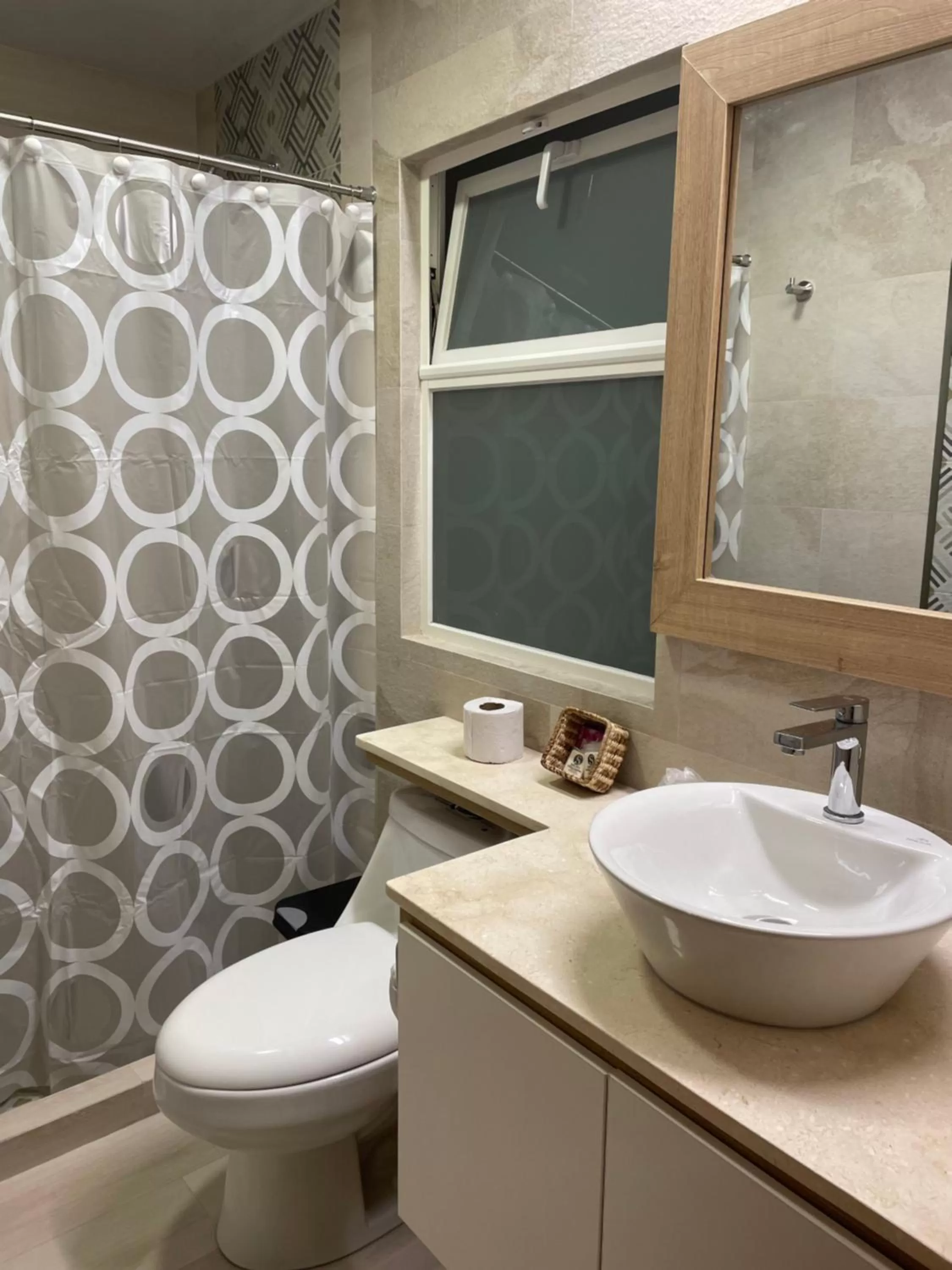 Bathroom in Hotel Shalom