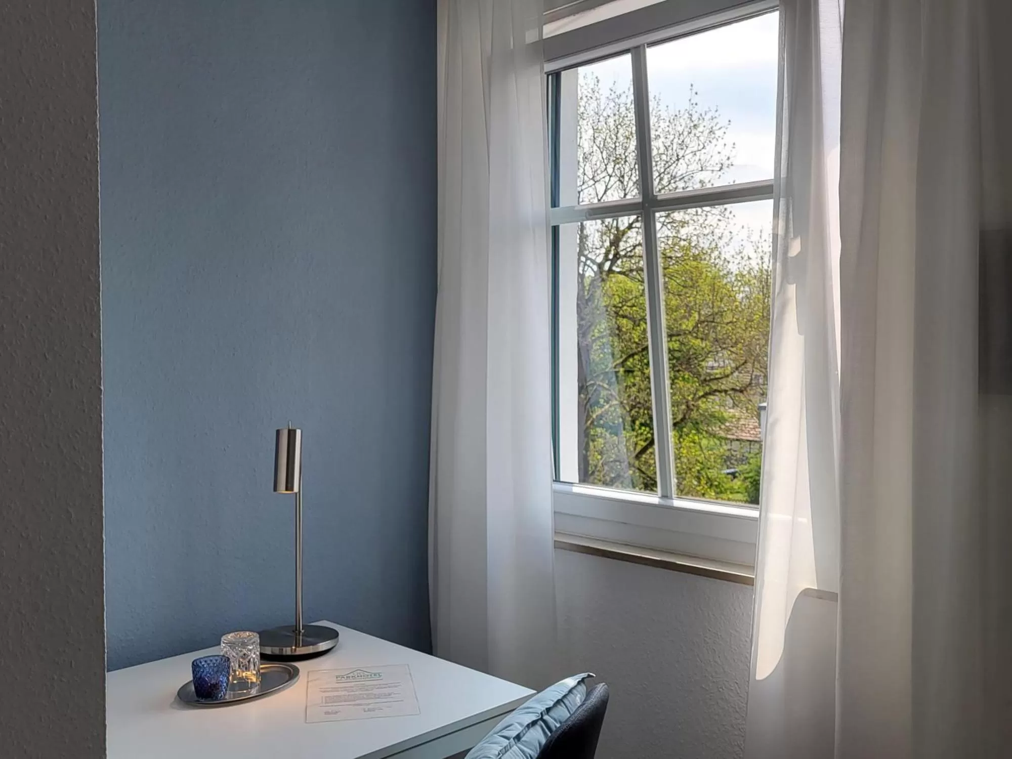 Photo of the whole room, Dining Area in Parkhotel Am Schwanenteich