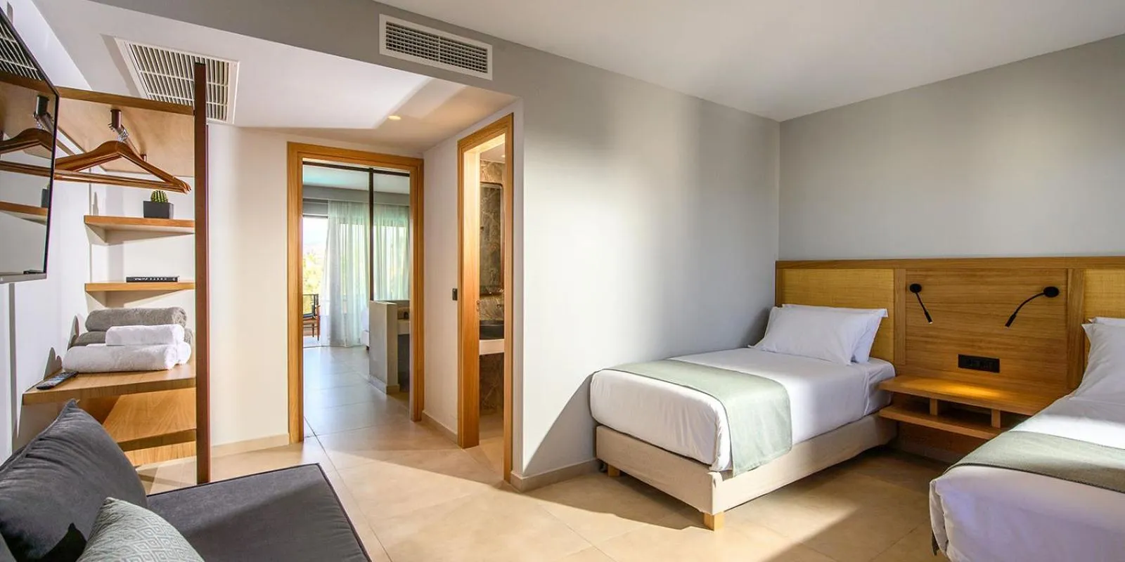 Bed in Stella Palace Aqua Park Resort