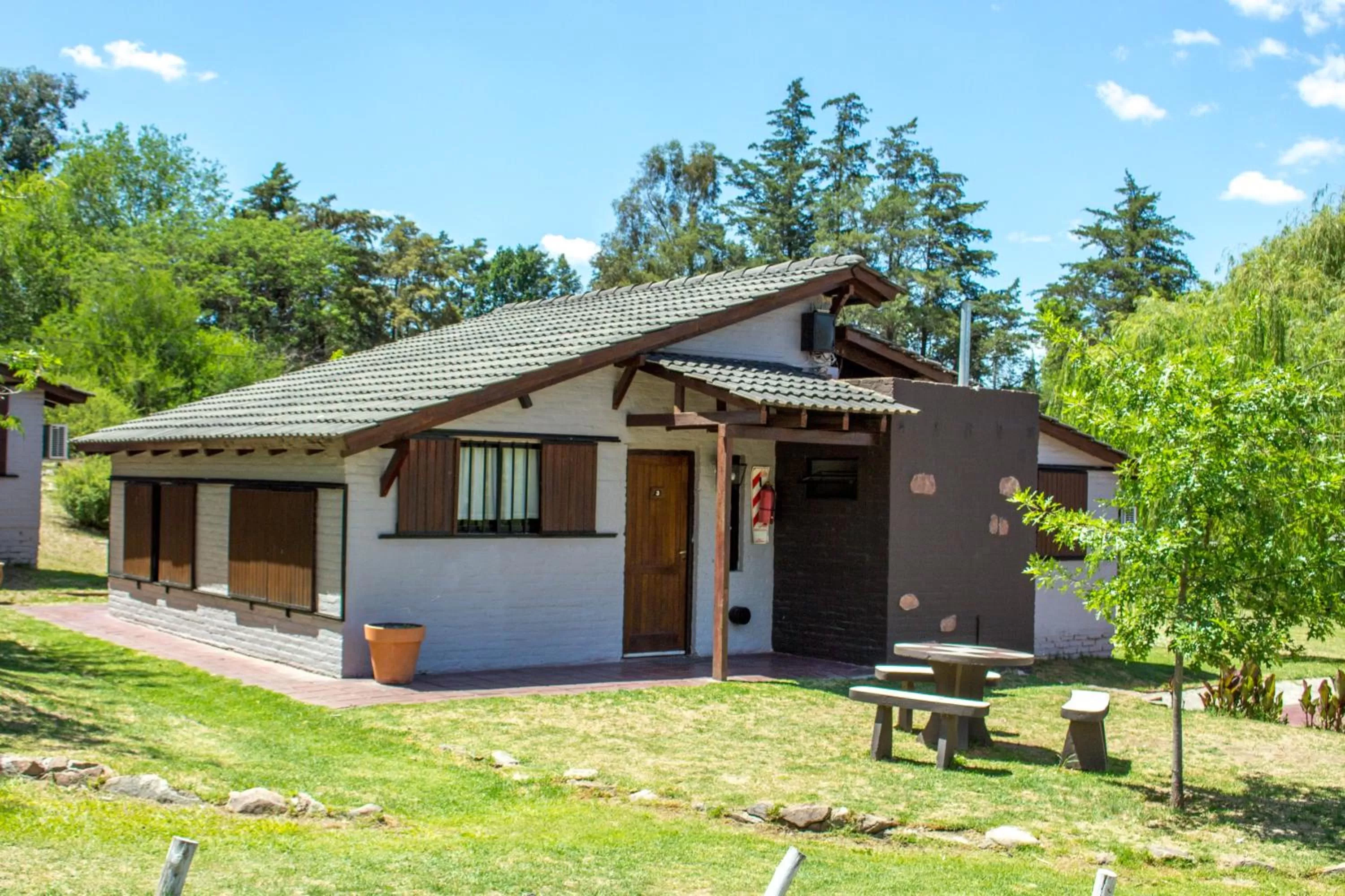 Property Building in Capri Hotel y Cabañas by CPH