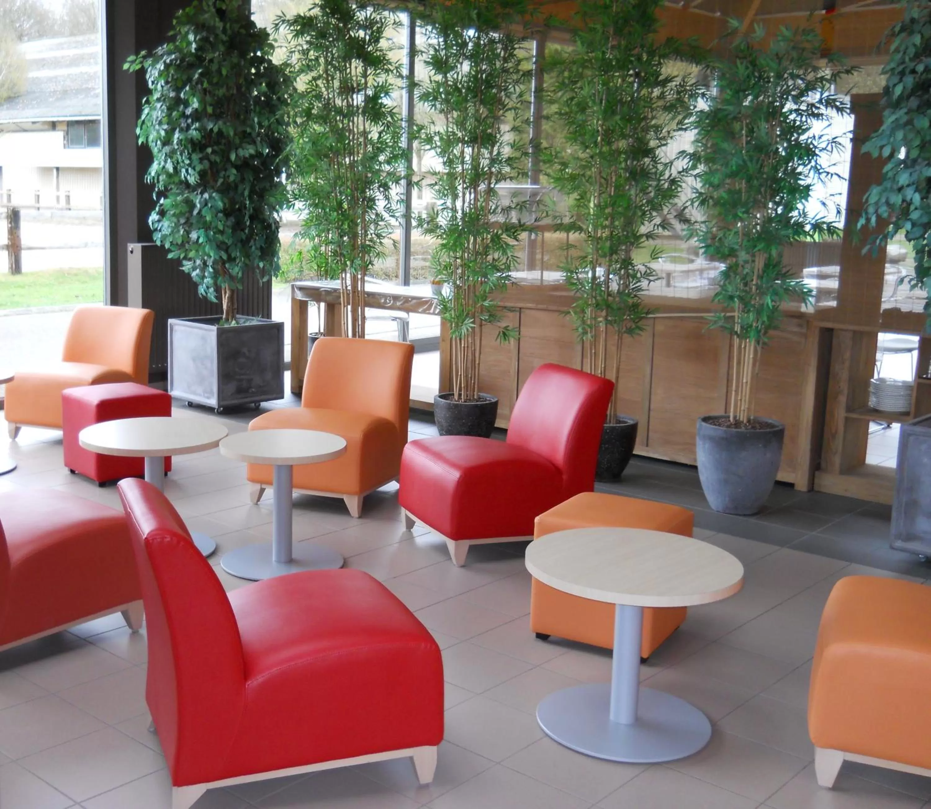 Living room, Lounge/Bar in Le Relais De La Haute Sambre