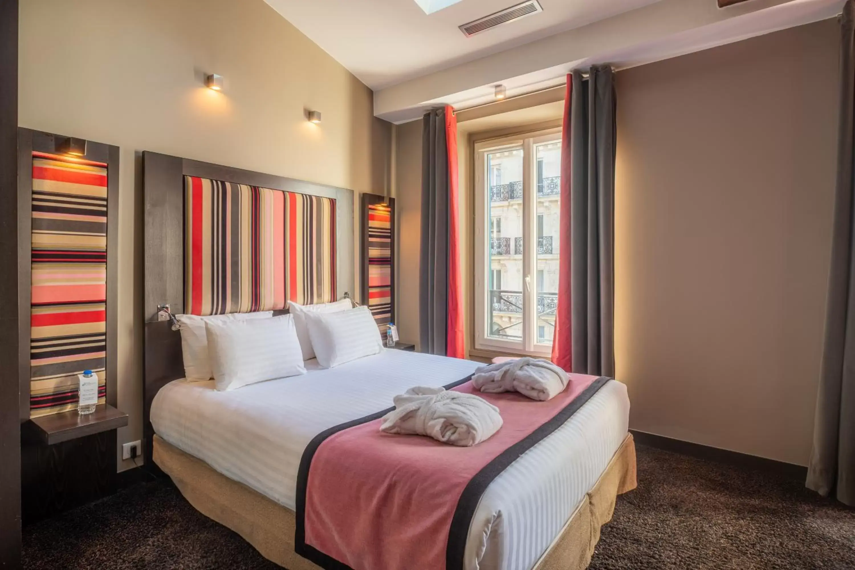 Chambre Deluxe in Courcelles Etoile Chambre Deluxe in Courcelles Etoile