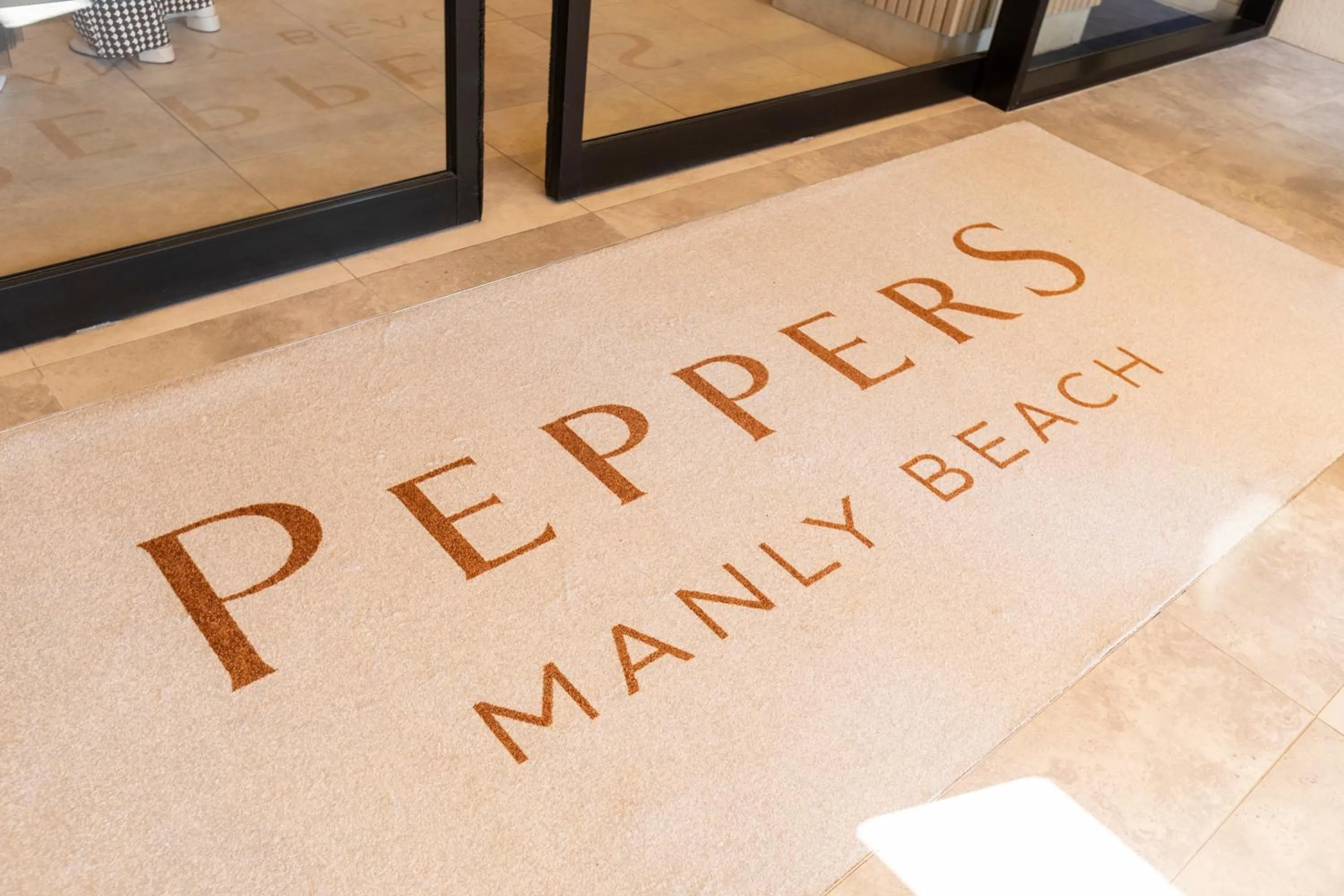 Facade/entrance in Peppers Manly Beach