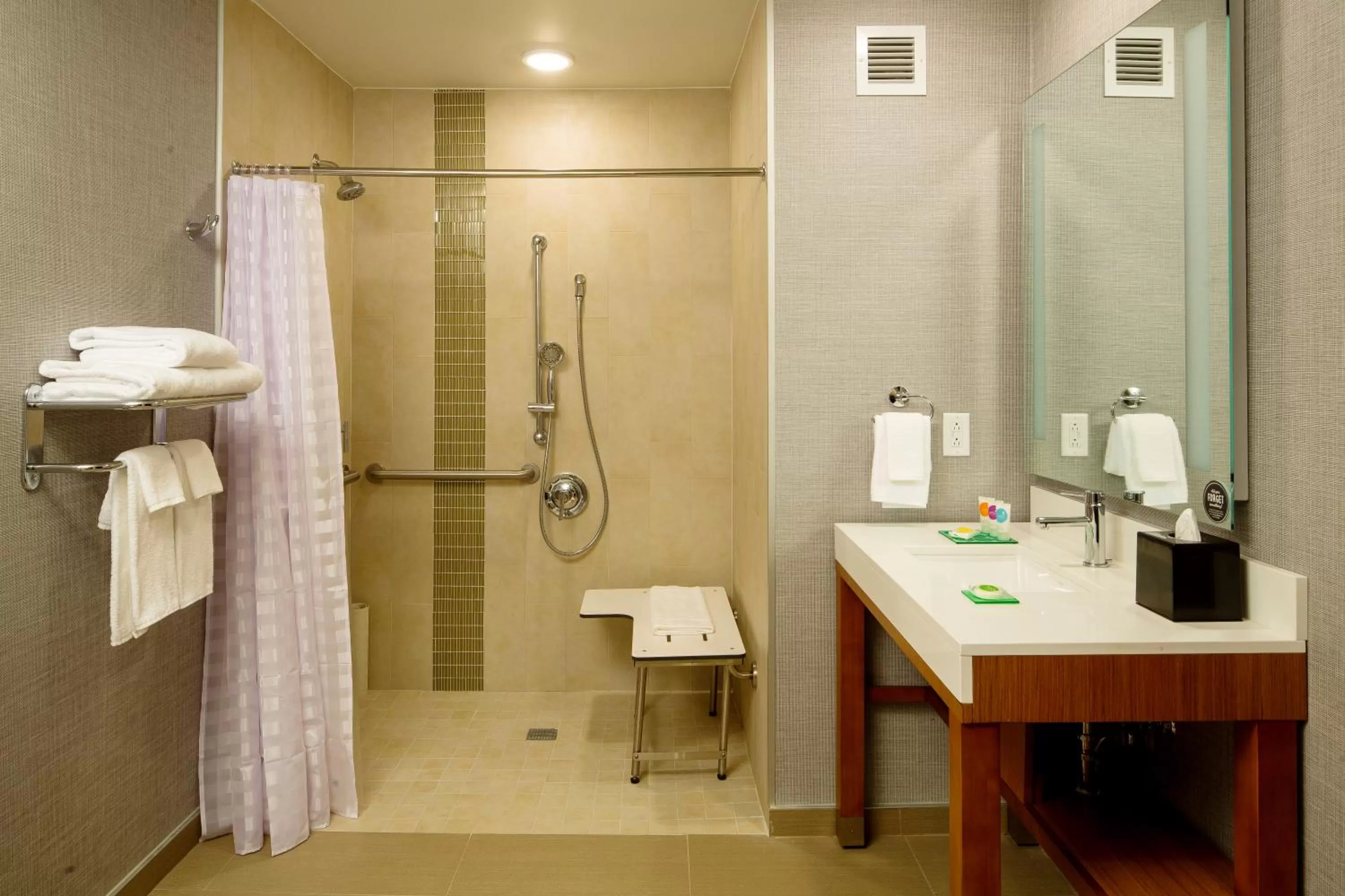 Shower in Hyatt Place Lubbock