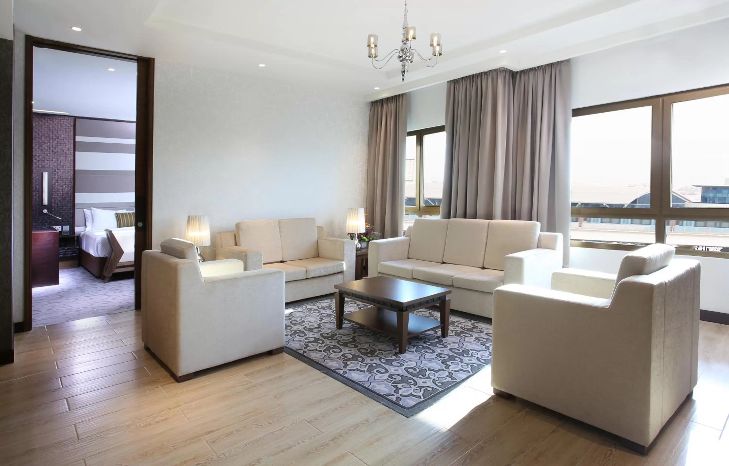 Living room in Metropolitan Hotel Dubai