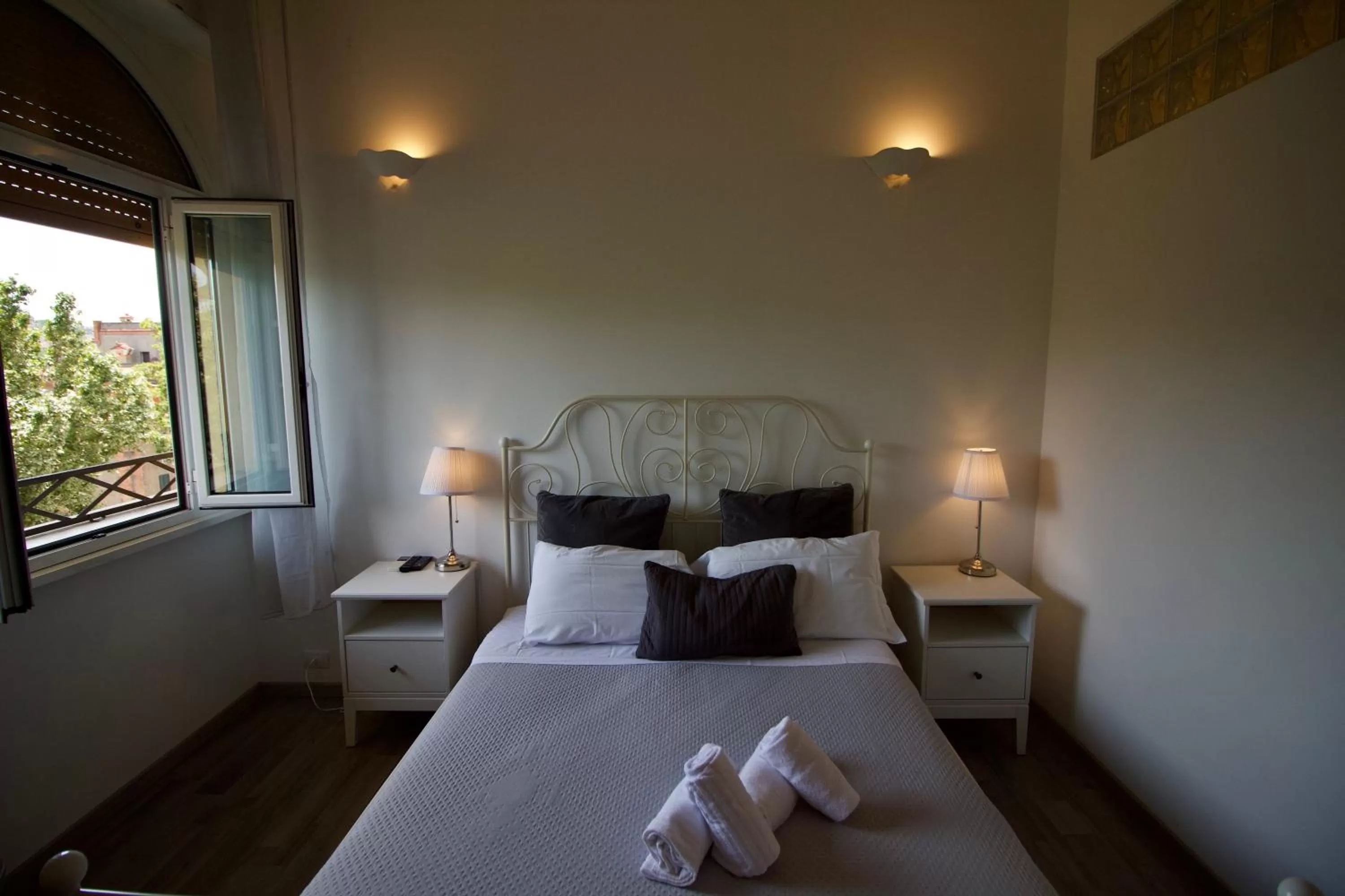 Bedroom, Bed in Enjoy Vatican