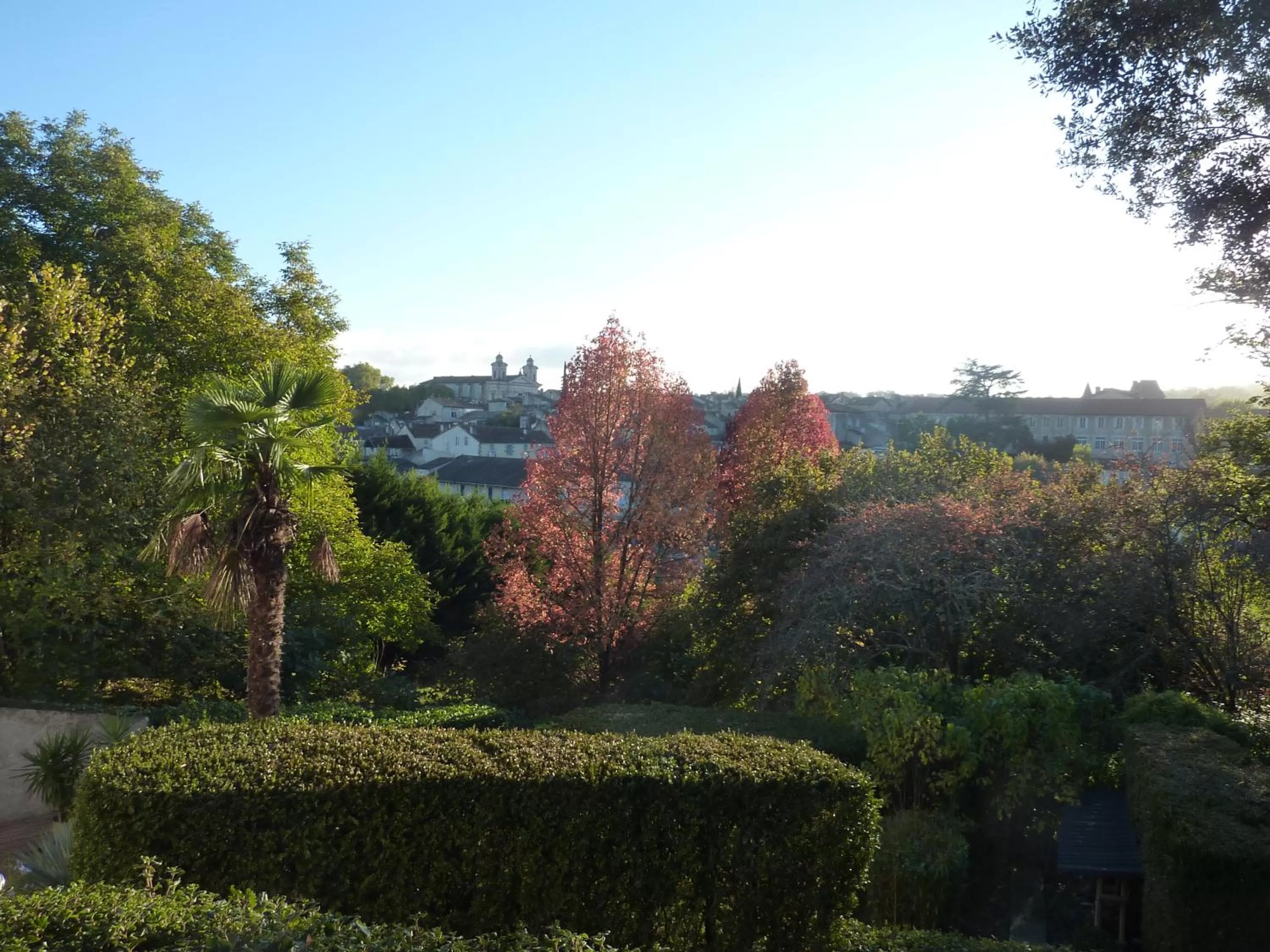 Garden view in Beaux Chênes